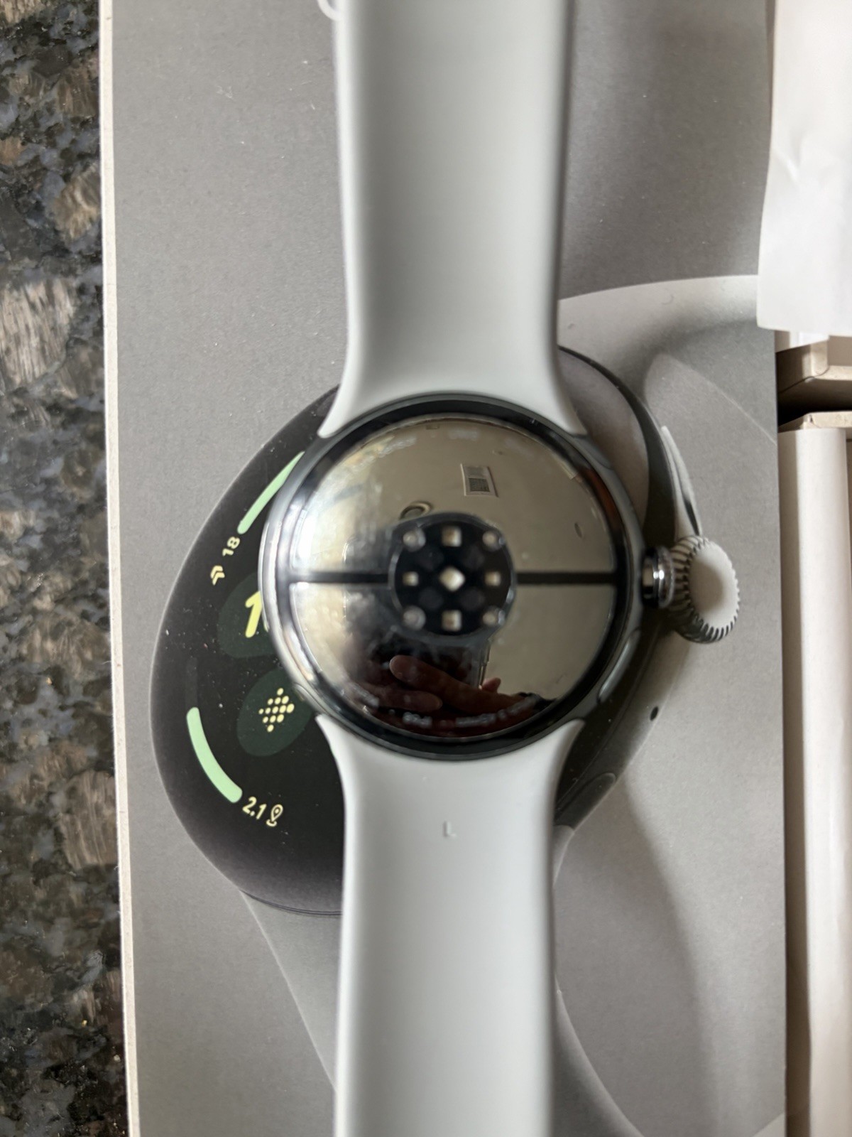 Google Pixel Watch 3 45mm Bluetooth/WiFi GA05786-US