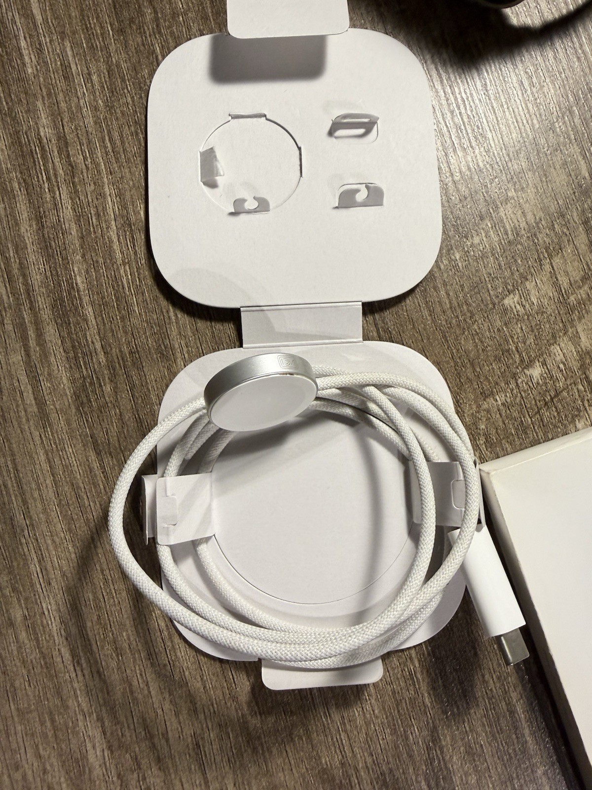 Apple Watch Ultra 2 [GPS + Cellular 49mml Smartwatch with & 3 Trail Lop M/L