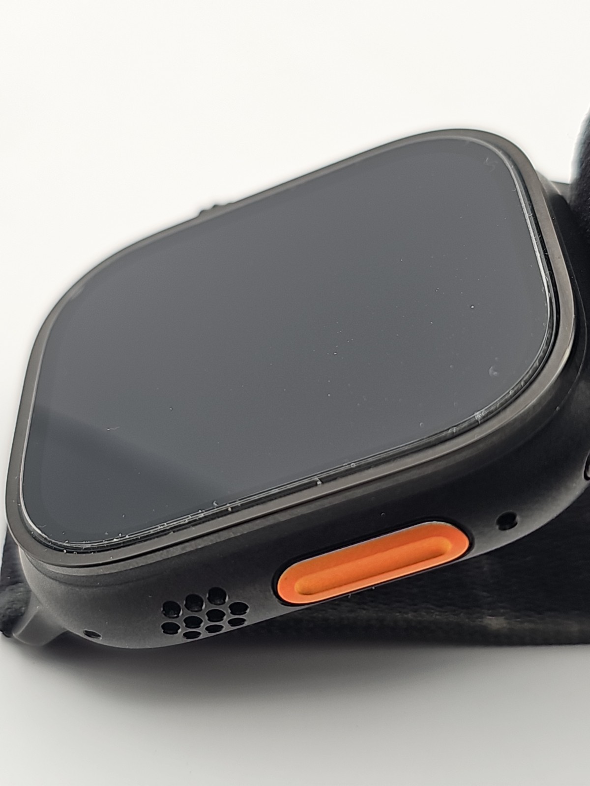 Apple Watch Ultra 2 49mm GPS Cellular Unlocked Black Titanium Case – 100% 🔋