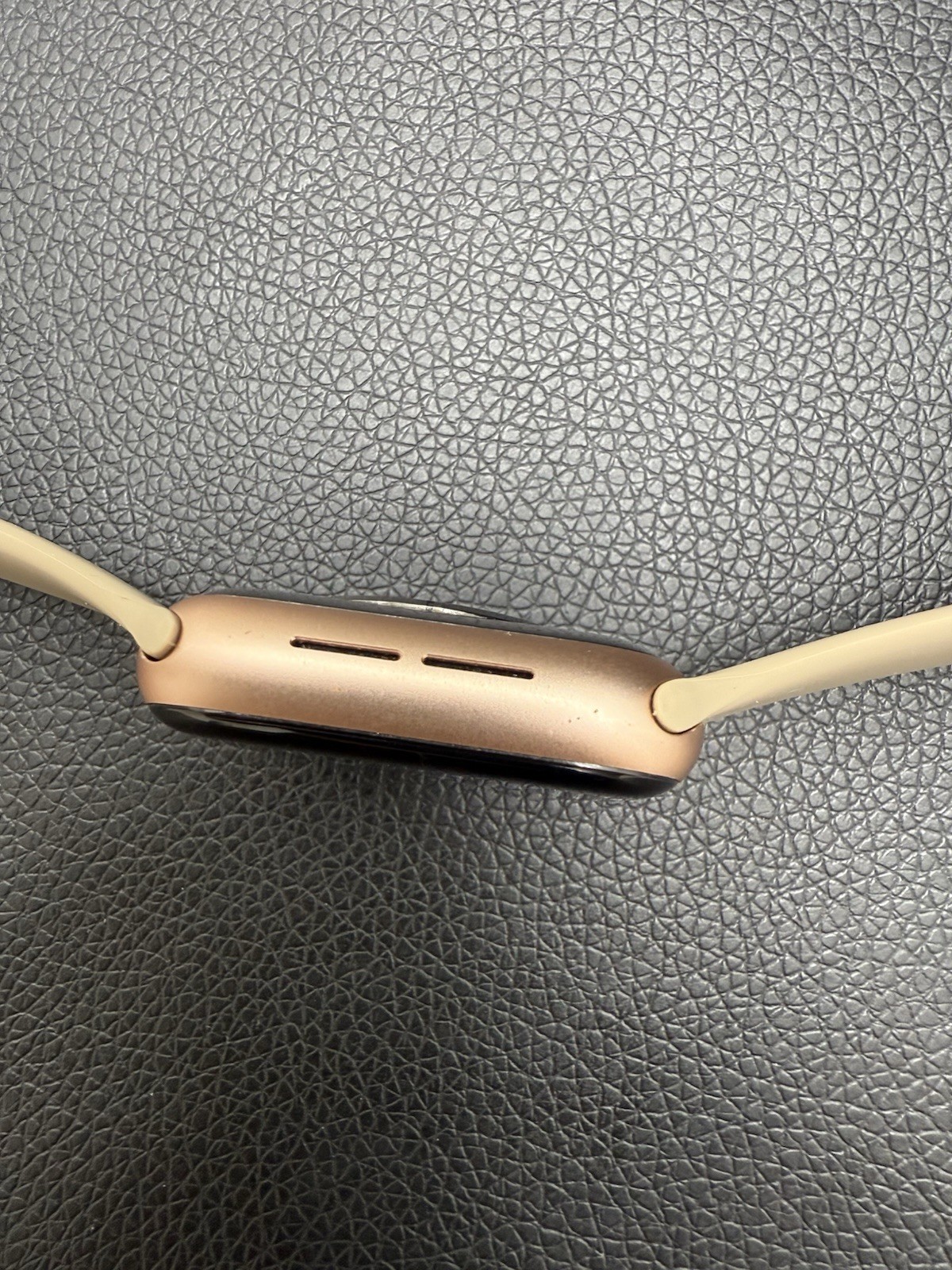 Apple Watch Series 5 40mm (GPS) Rose Gold – A2092 W/ Band LOCKED For Parts Only