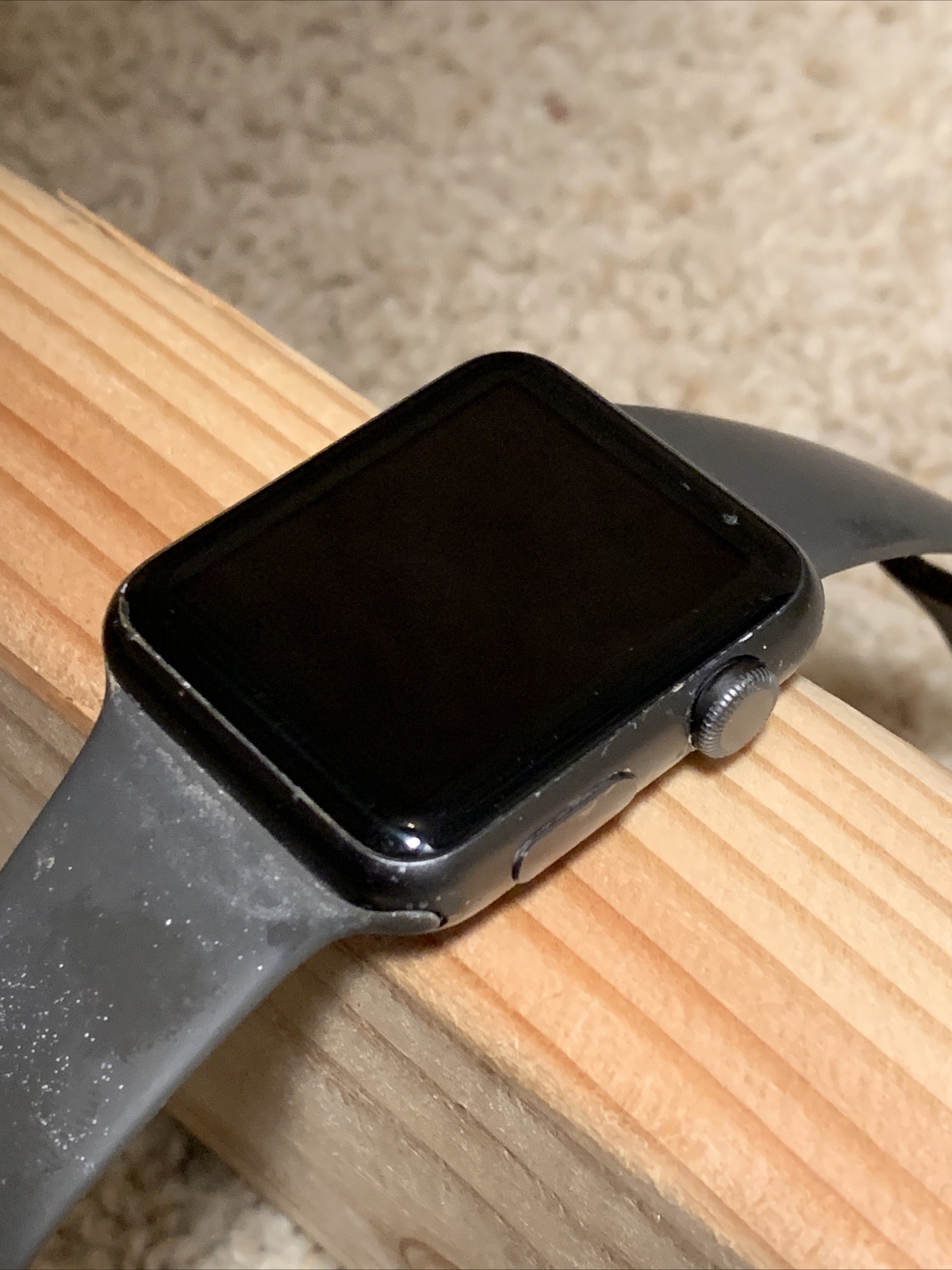 Apple Watch Series 1 42mm – FOR PARTS – Boot Loop