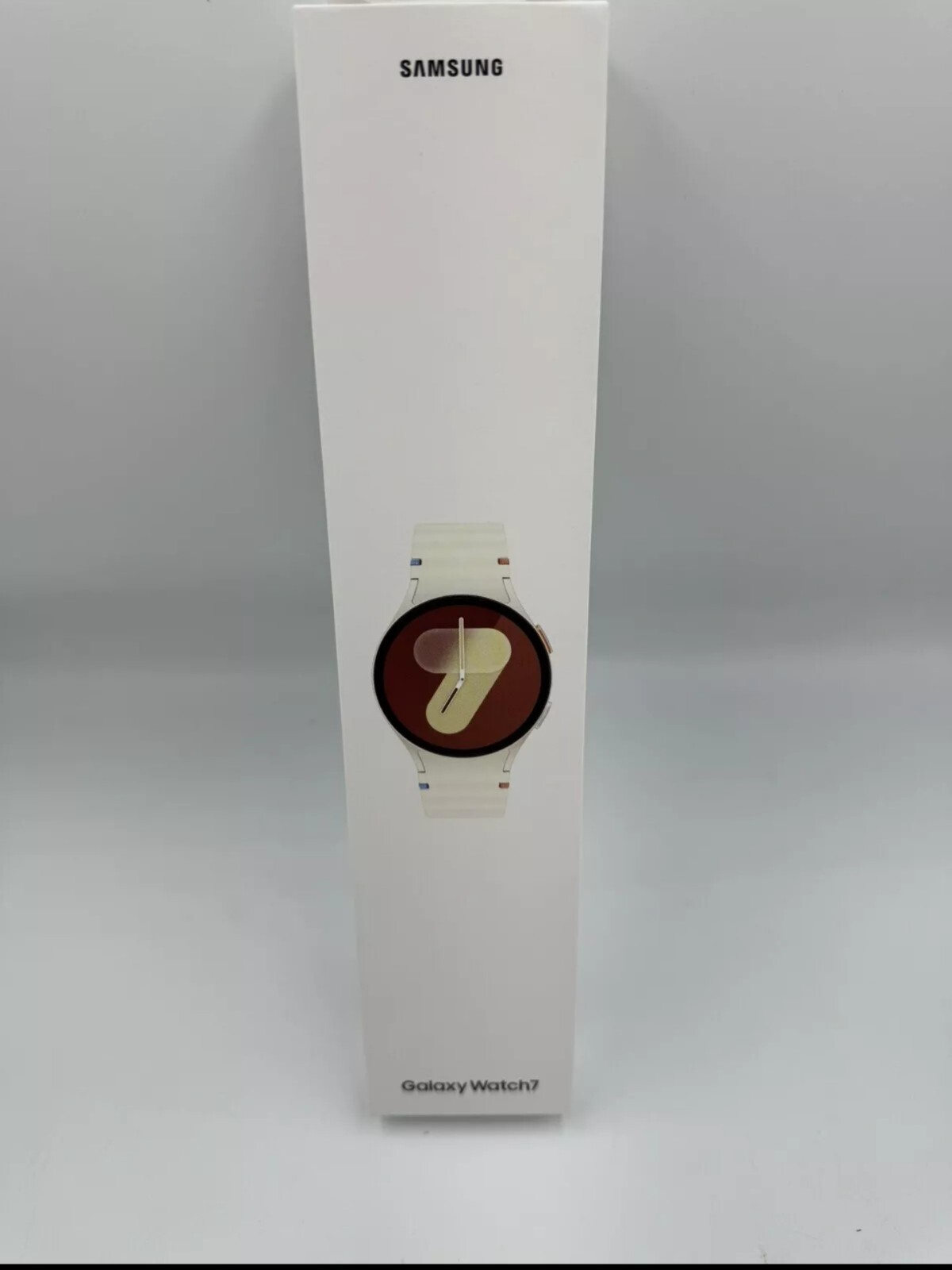 New Sealed Samsung Galaxy Watch 7 40mm Cream WiFi/Bluetooth Model:SM-L300NZEAXAA