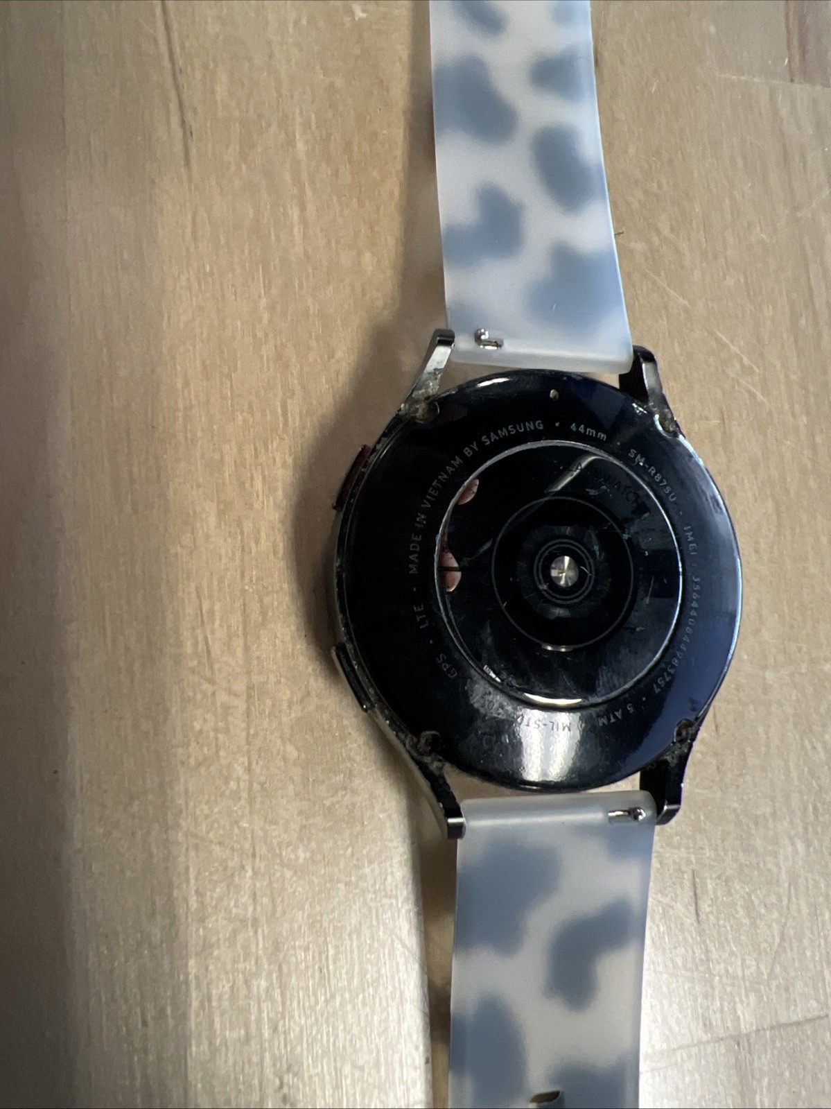 Samsung – Galaxy Watch4 Aluminum Smartwatch (44mm) LTE