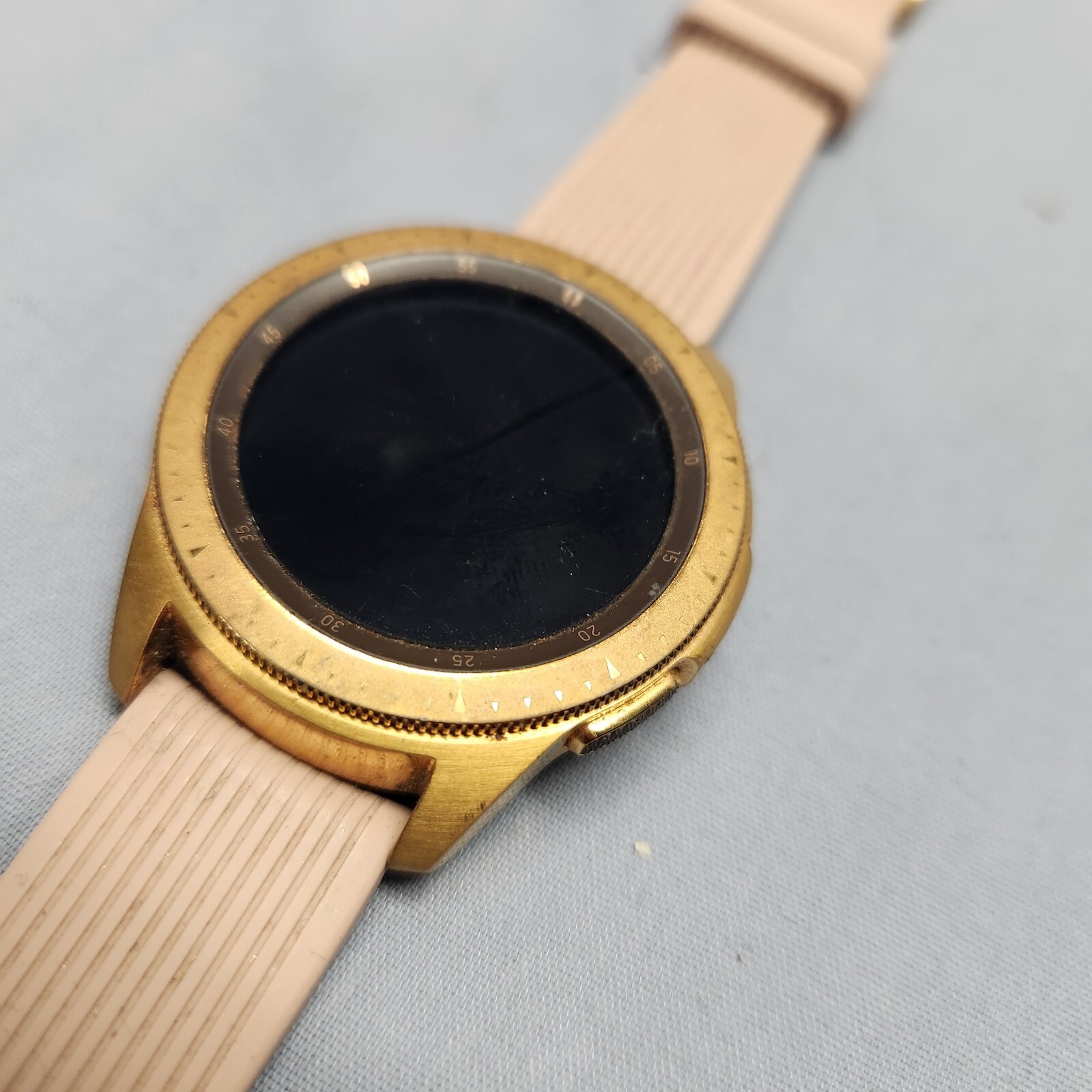 Samsung Galaxy Watch SM-R815u Gold