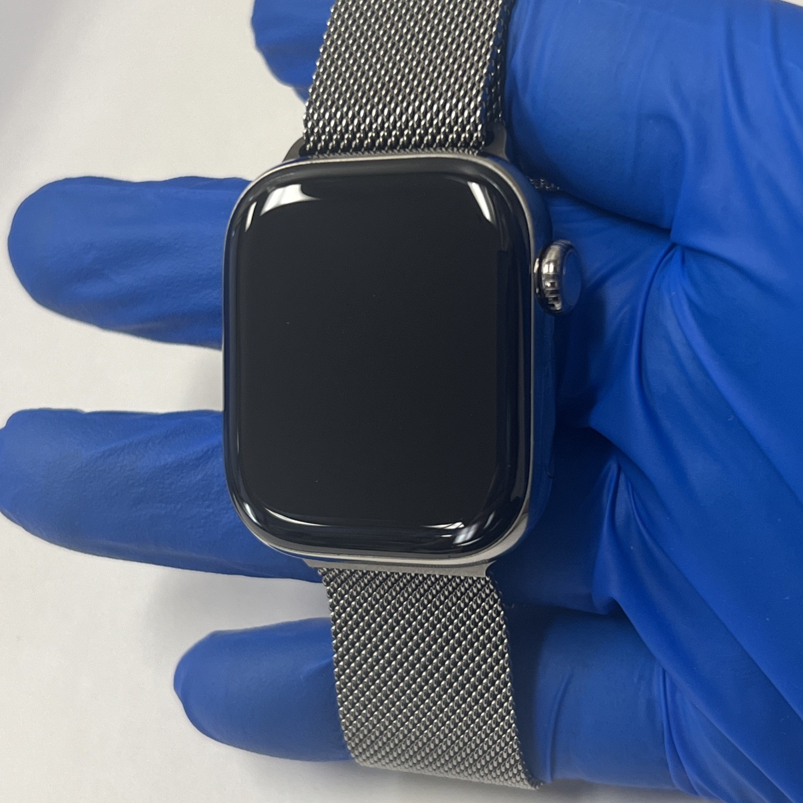 Apple Watch Series 10 GPS+LTE 42MM Natural Titanium Case & Milanese Loop – Great