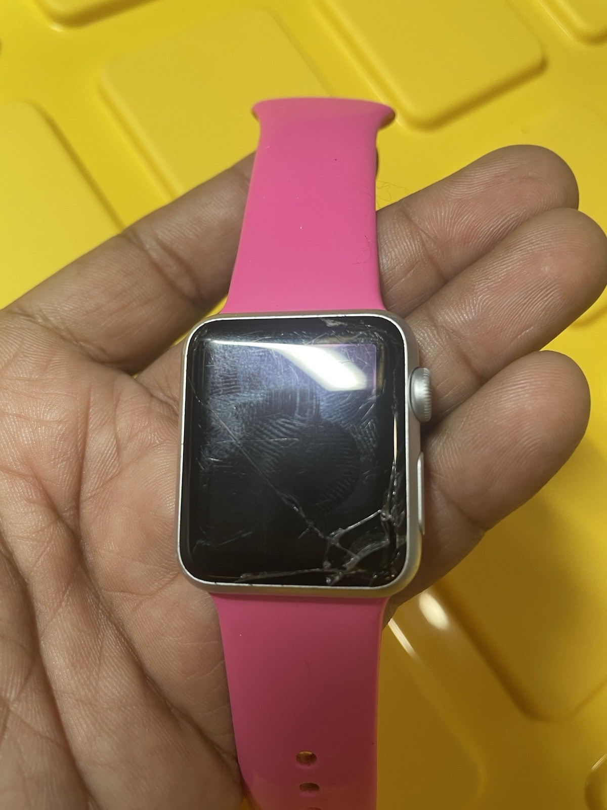 Apple Watch Series 7000 38mm Works For Parts As Is. Cleared Off Account Broken