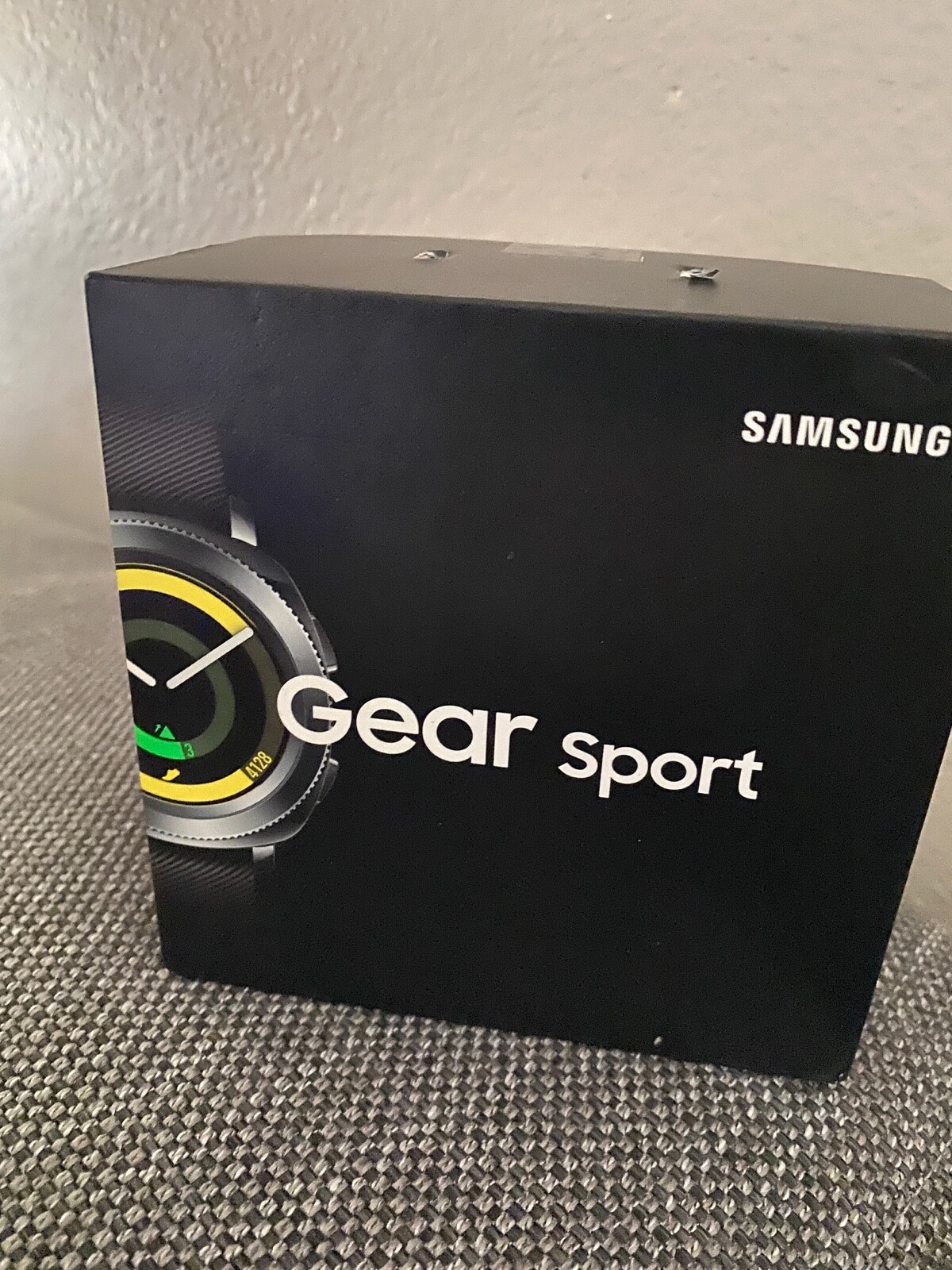 *Samsung Gear Sport 44.6mm Black Case Silicone Band Classic Buckle – SM-R600NZKA