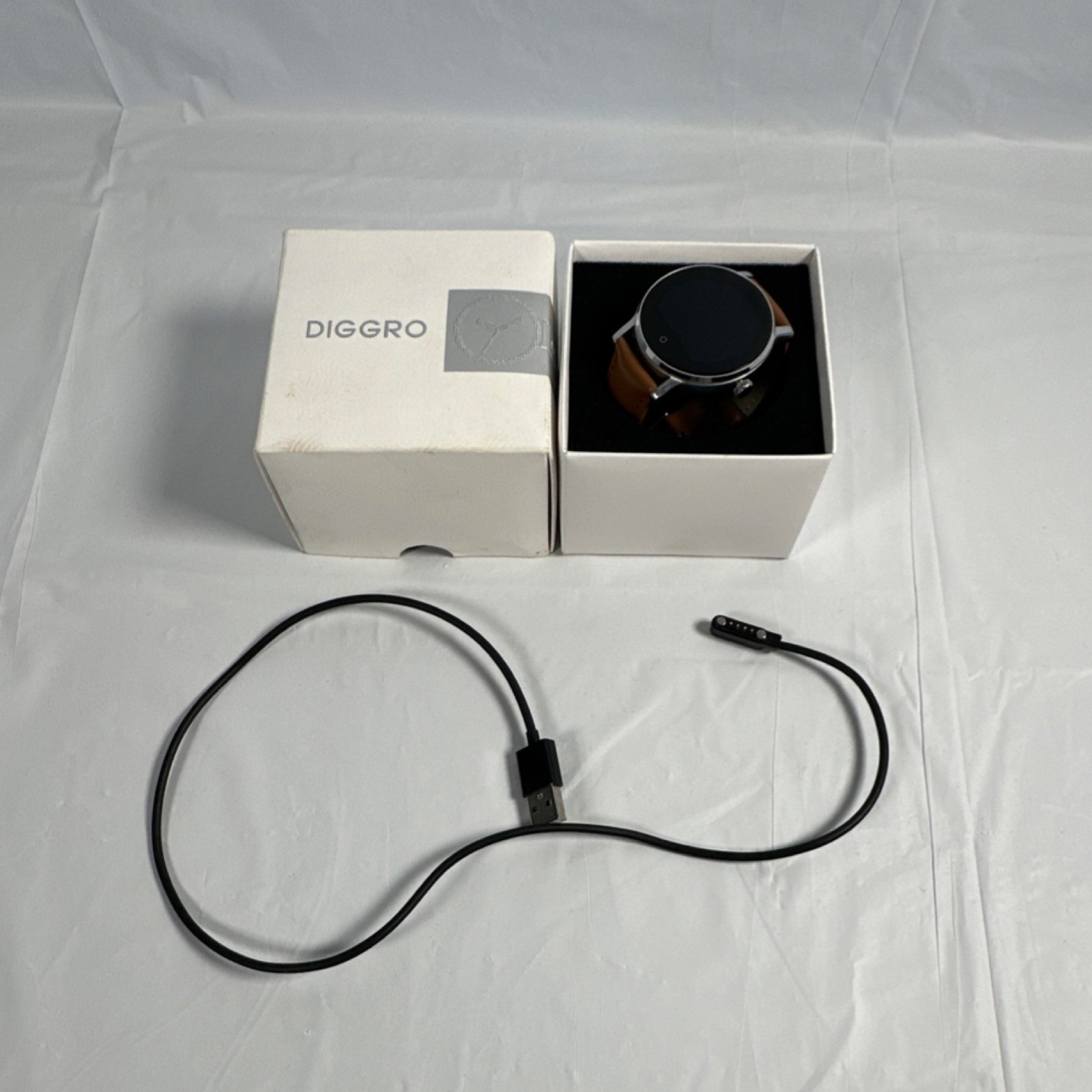 Diggro Smart Watch Brown Leather Band Silver Stainless Steel Case / Android