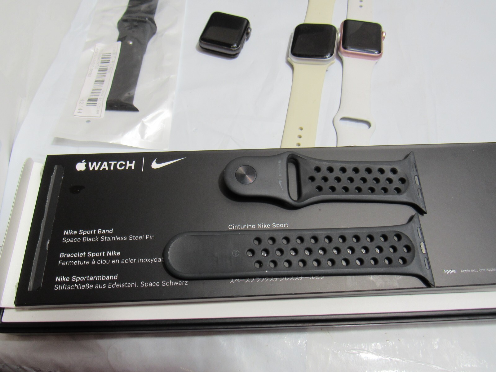 4 Apple Watches Series 1, 3, 4, SE Nike K51K