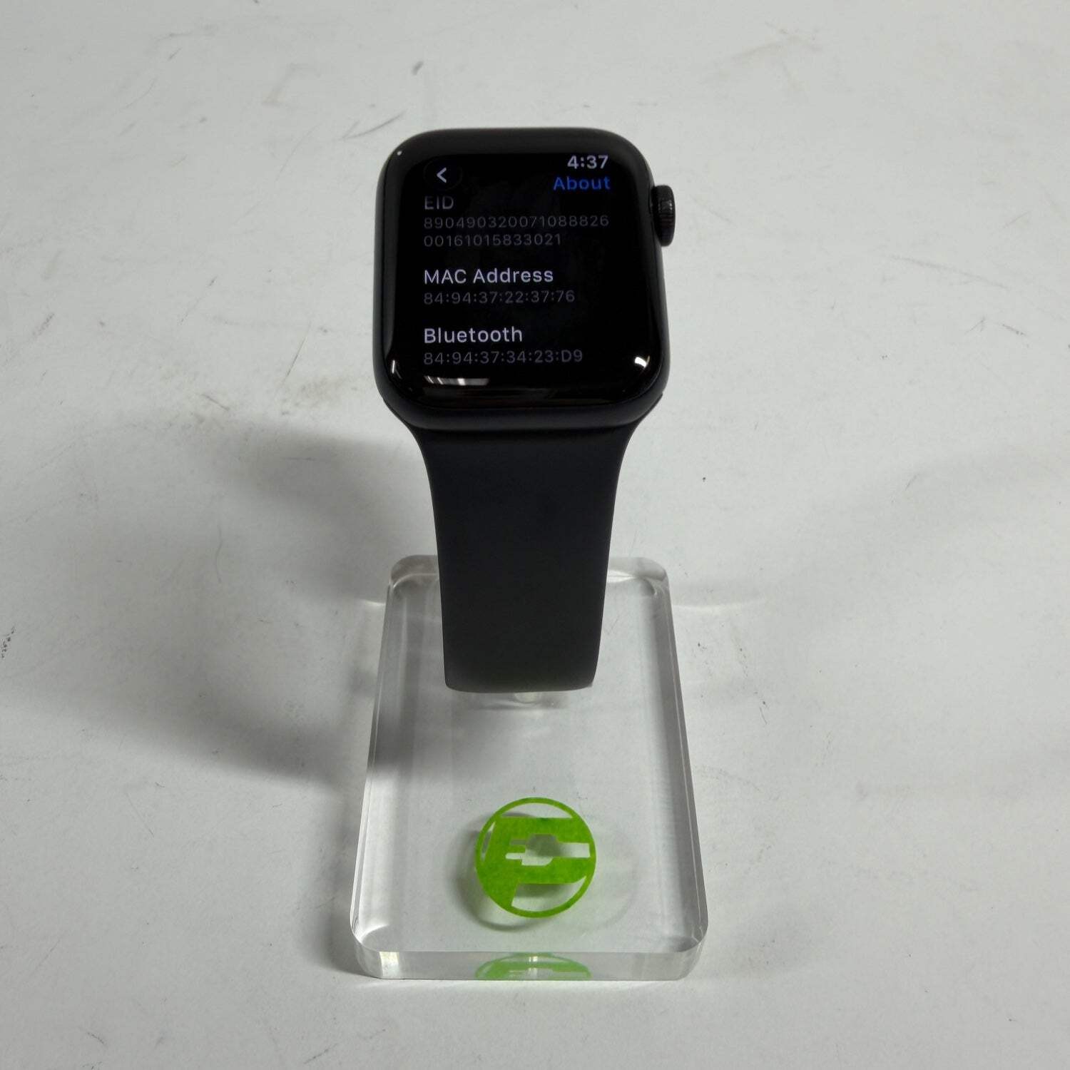 GPS Only Apple Watch SE 2nd Gen 40MM Midnight Aluminum Sport Band MRG93LL/A (Bad