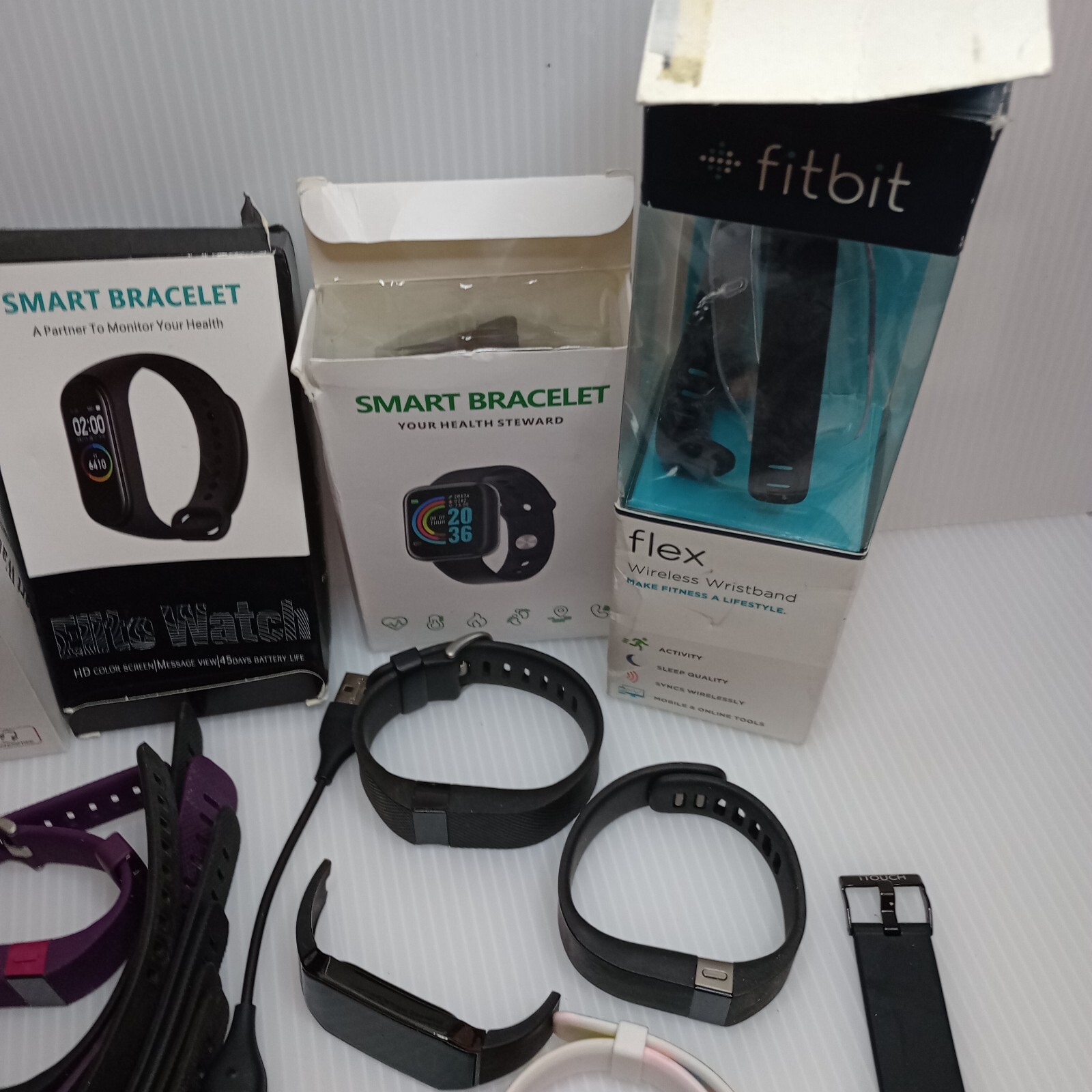 Huge Lot 35+ Accessory Fitness Trackers & wearables Untested Parts/Repair *Read