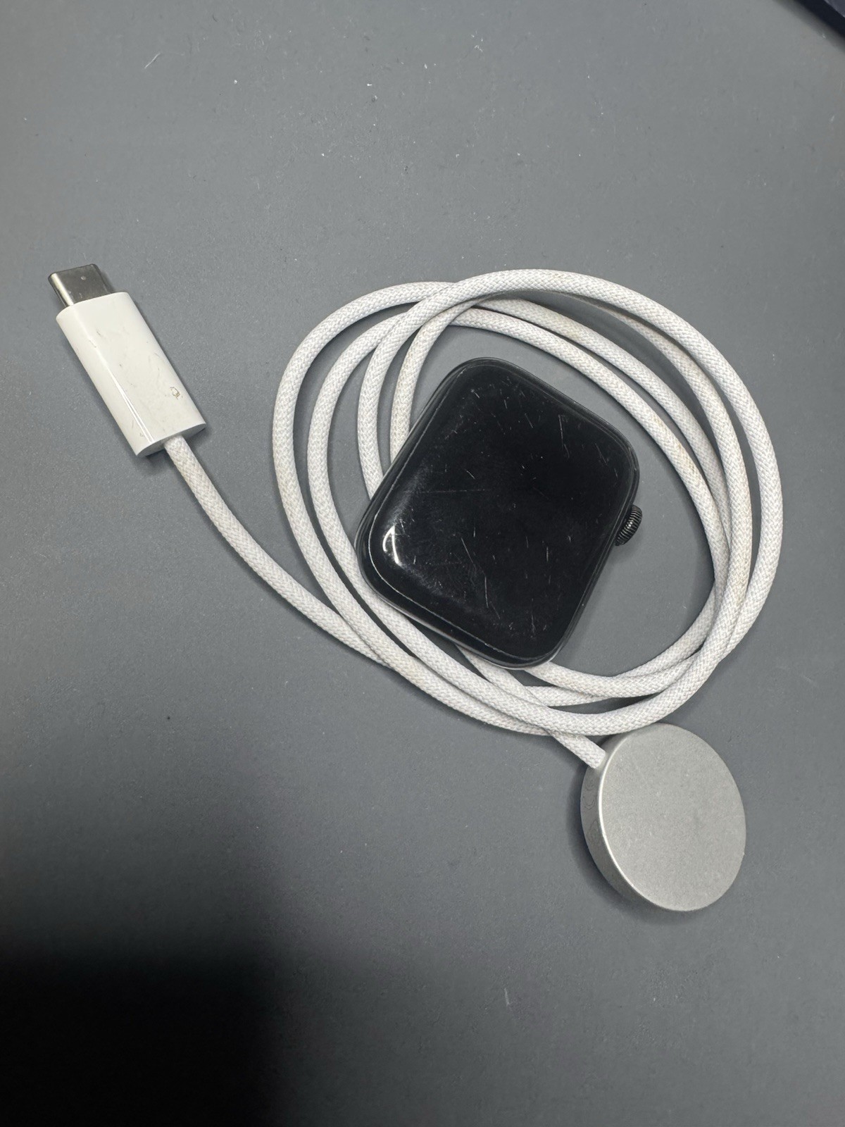 Apple Watch Series 7 45mm GPS + Cellular Unlocked Black