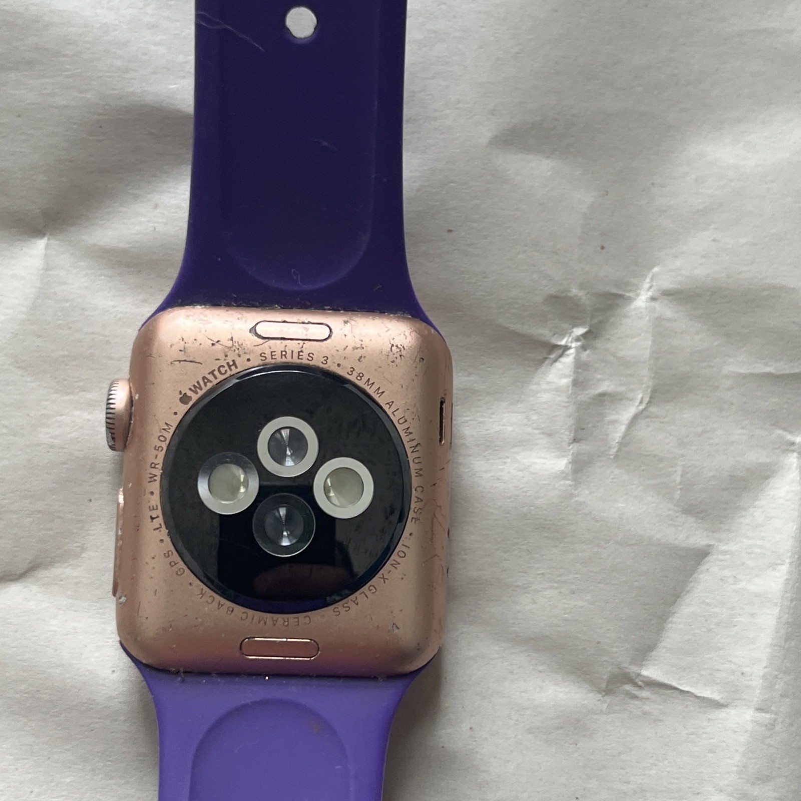 [FOR PARTS] Apple Watch Series 3