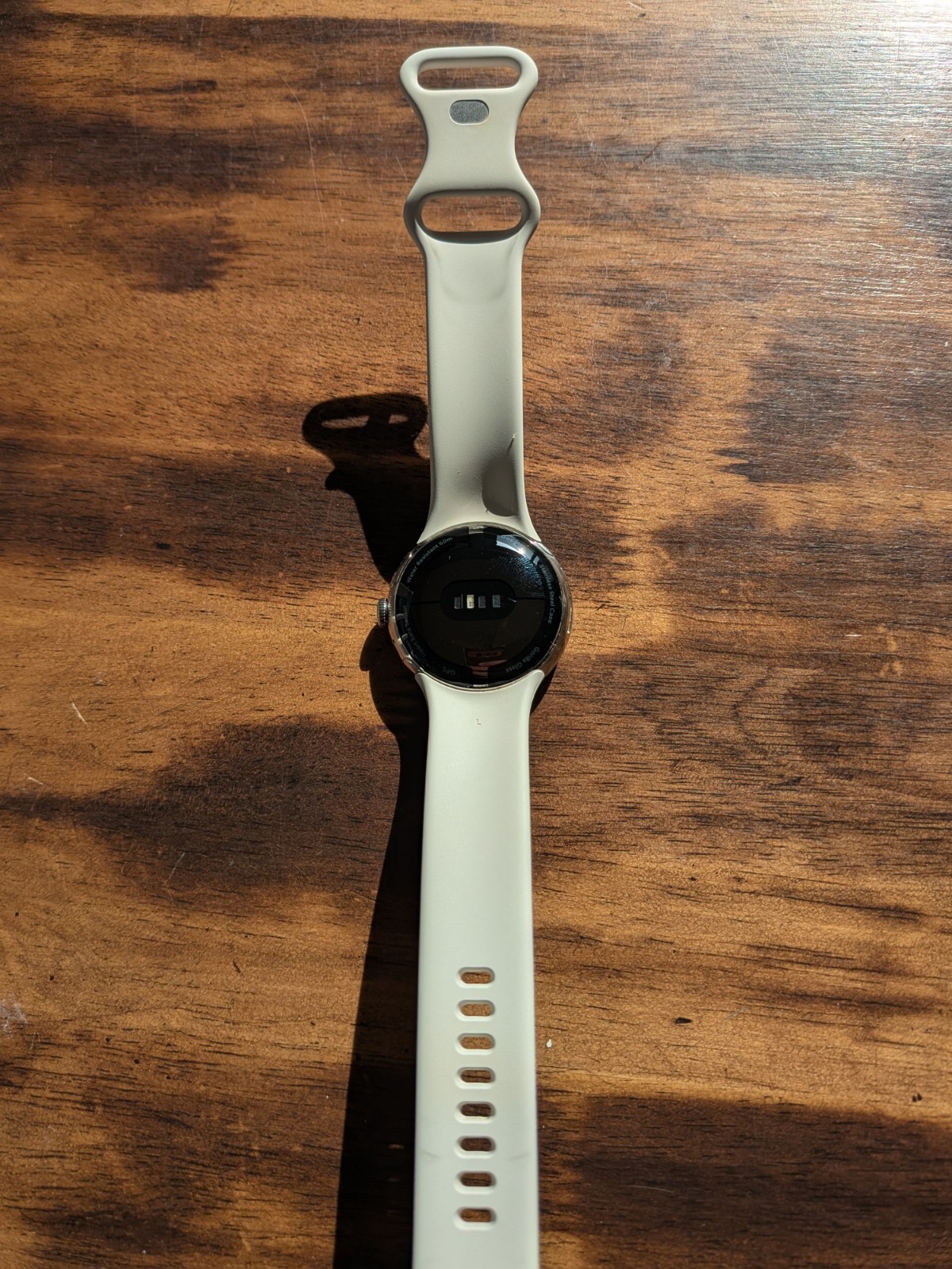 Google Pixel Watch 1 41mm Silver with White Band. GPS + Wifi + LTE (Cellular)