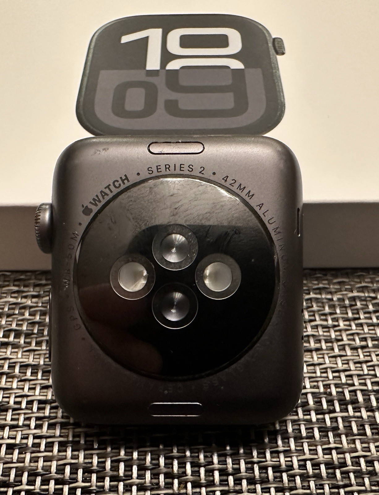 Apple Watch Series 2 42mm Aluminium Case Black Sport Band – MP062LL/A