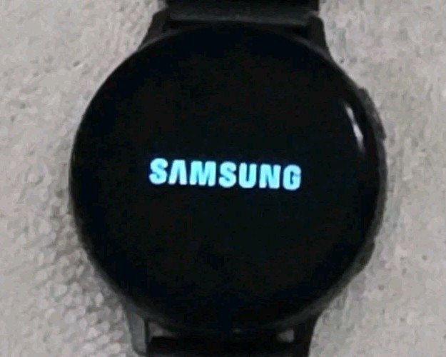 Samsung Galaxy Watch Active 2 SM-R820 44mm Aluminum Case w Black Sport Band