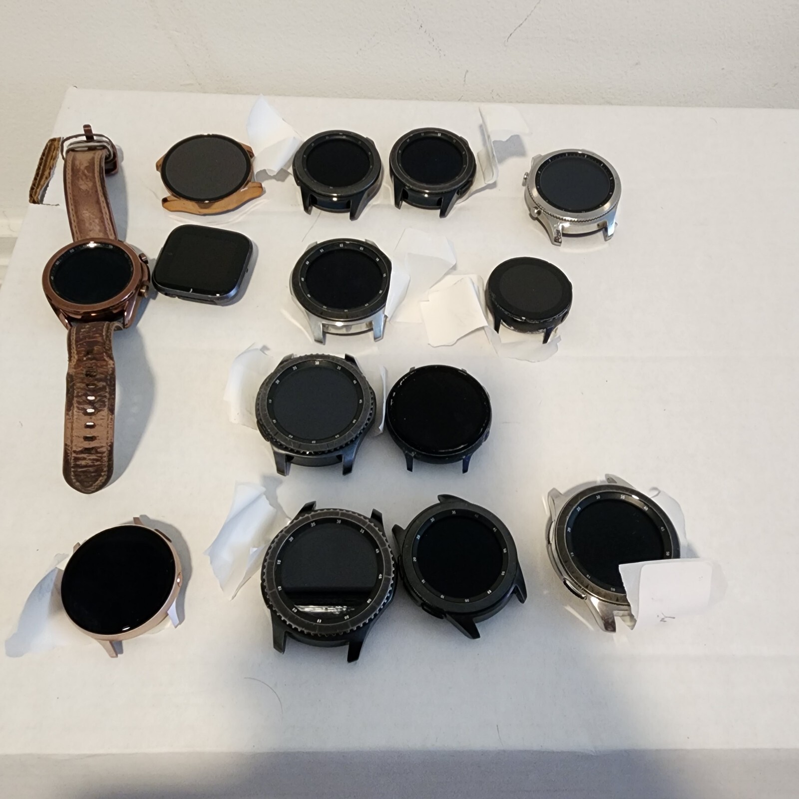 Lot of 14 Samsung Smartwatches – 90% Functional – No Bands or Chargers Included