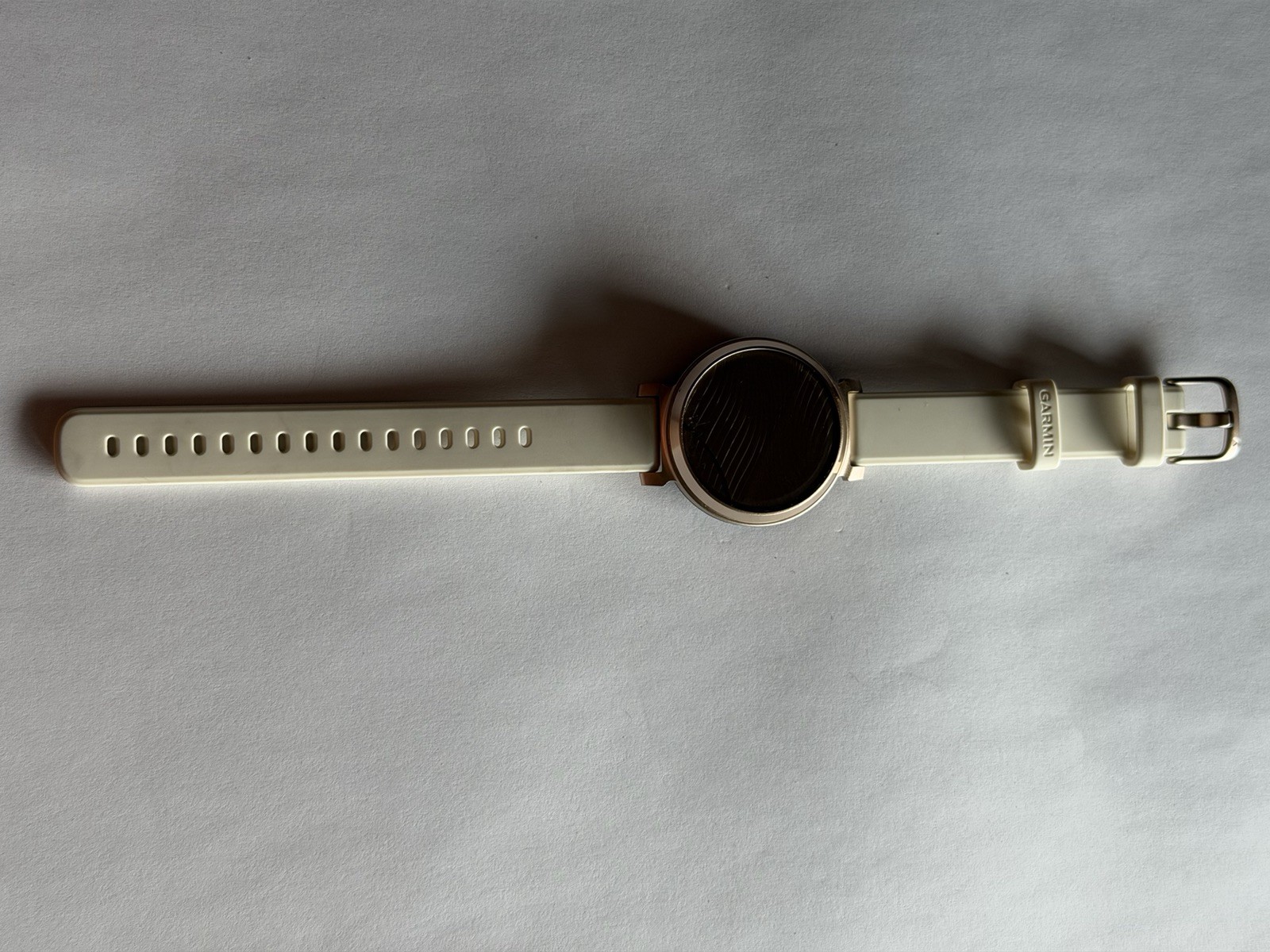 Garmin Lily 2 Small Smartwatch, Coconut, 5-Day Battery -cracked screen