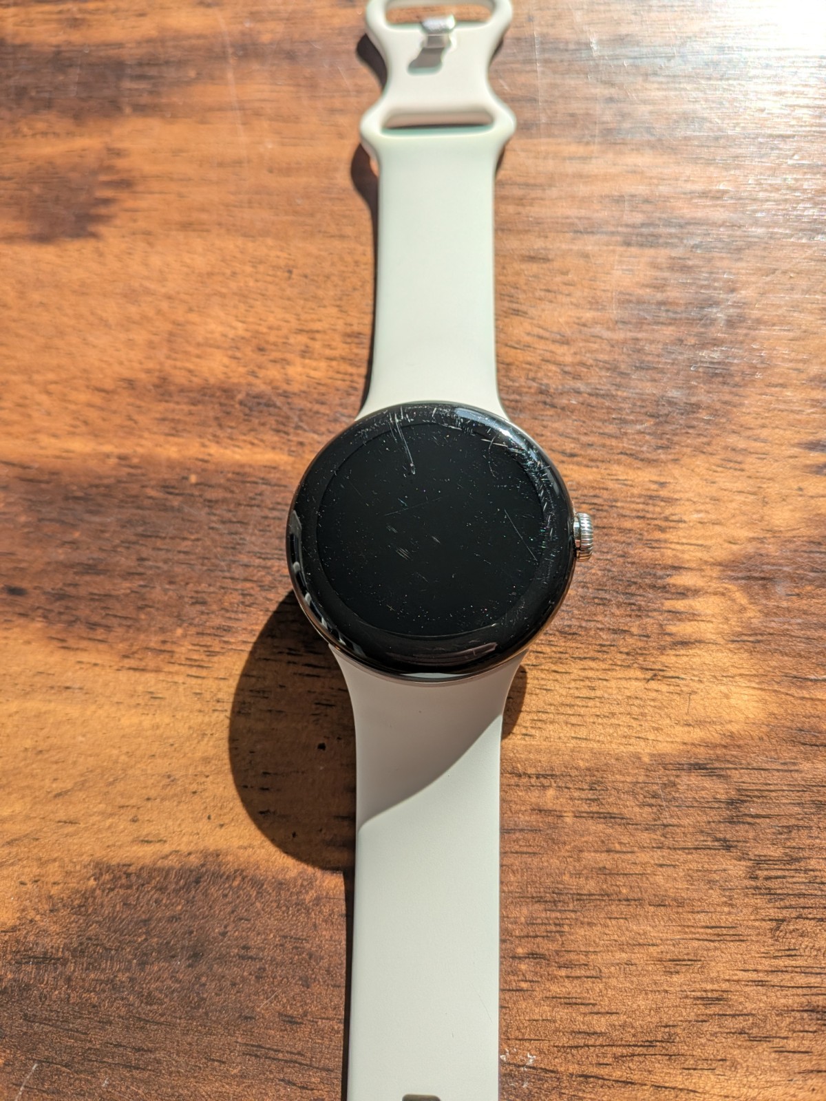 Google Pixel Watch 1 41mm Silver with White Band. GPS + Wifi + LTE (Cellular)