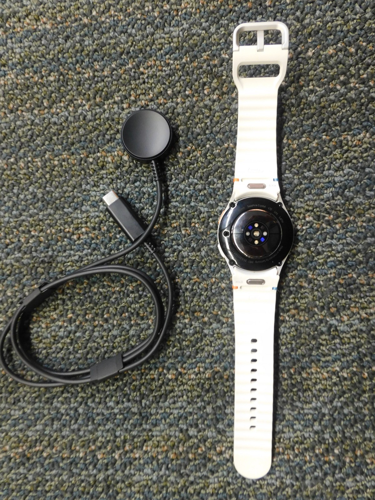 Samsung Galaxy Watch 7 Cream 40mm LTE SM-L305U – Excellent Condition