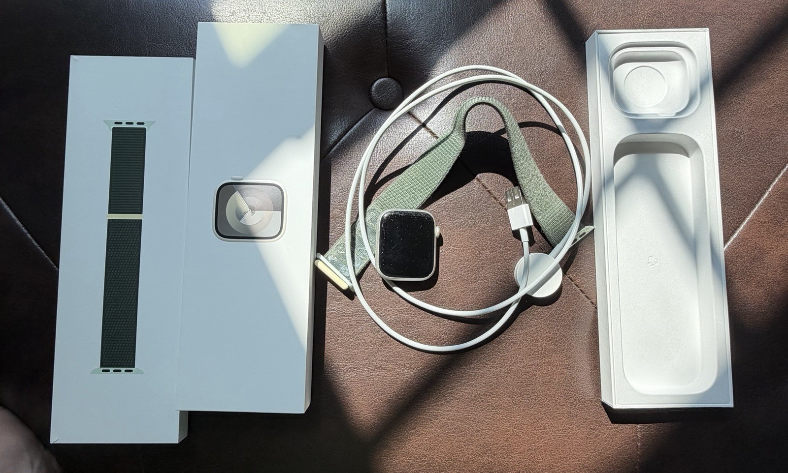 Apple Watch Series 9 45mm GPS Starlight Aluminum A2980 MR9P3LL/A Box