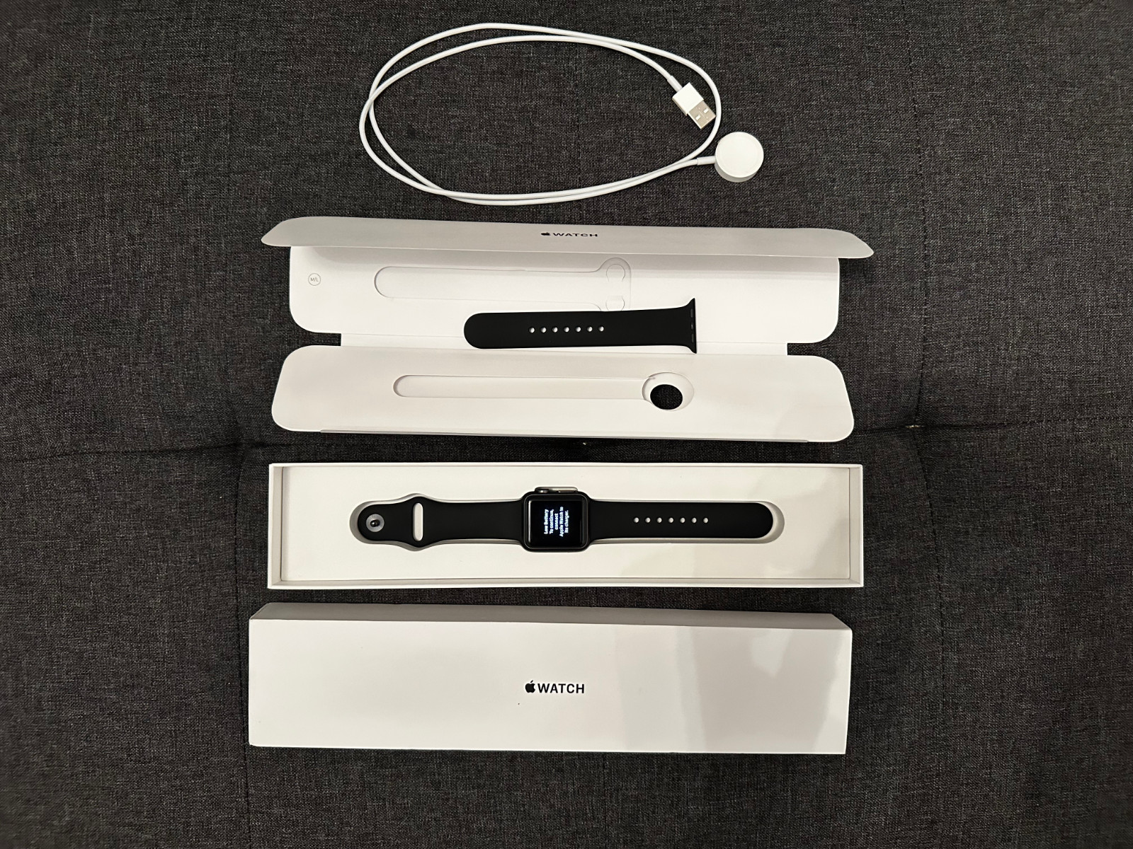 Apple Watch Series 1 38MM Space Grey Aluminum Black Band A1802
