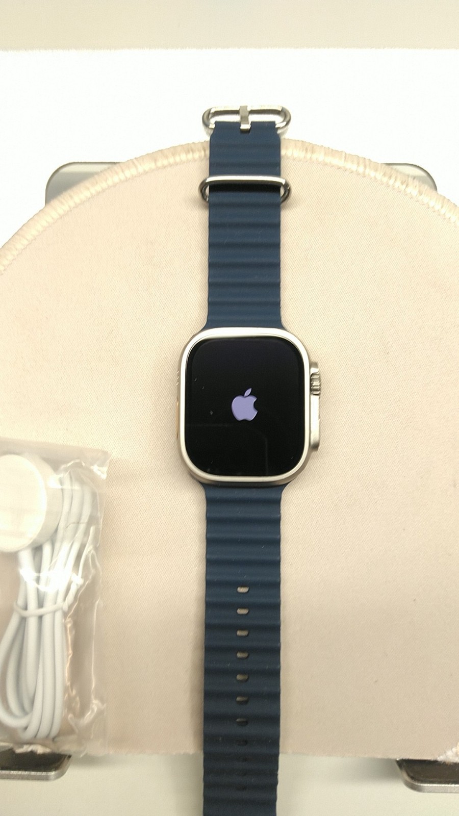 Apple Watch Ultra 2 Smartwatch 49mm Titanium Case GPS + Cellular Blue Ocean Band