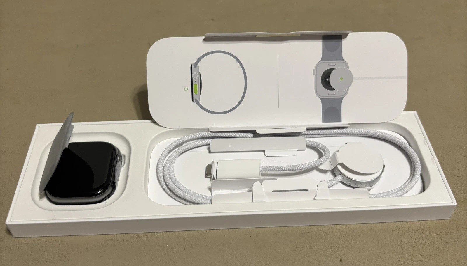 Apple Watch Series 11 42mm GPS Space Gray w/ S/M Black Sport Band MEQW4LW/A