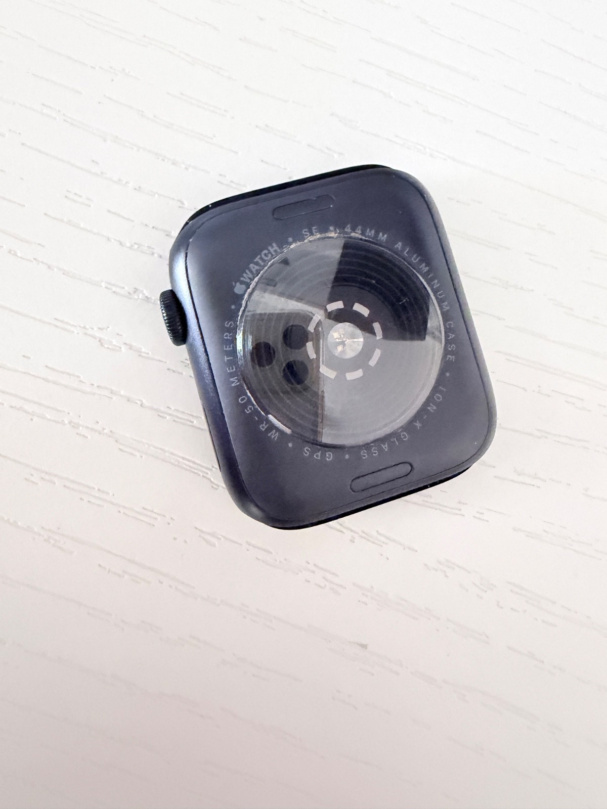 Apple Watch SE GPS 44mm Silver 2nd Gen Sport Band MNK23TY/A