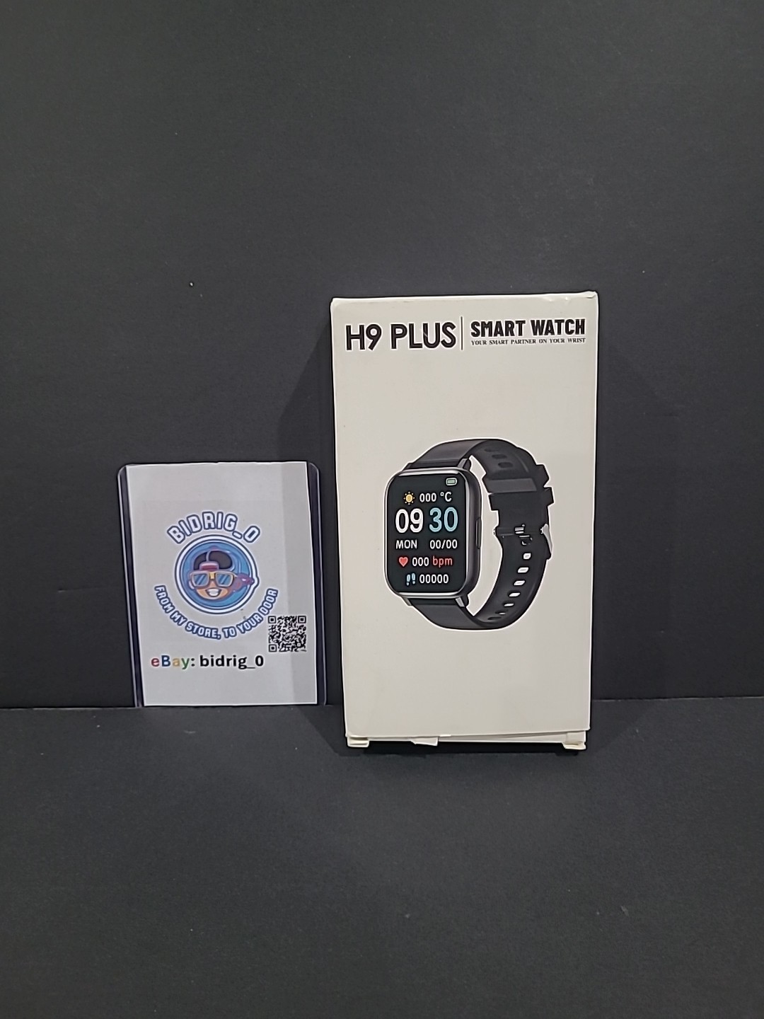 Smart Watch Multiple Motion Modes RemoteControl Photography Full Screen Fitness
