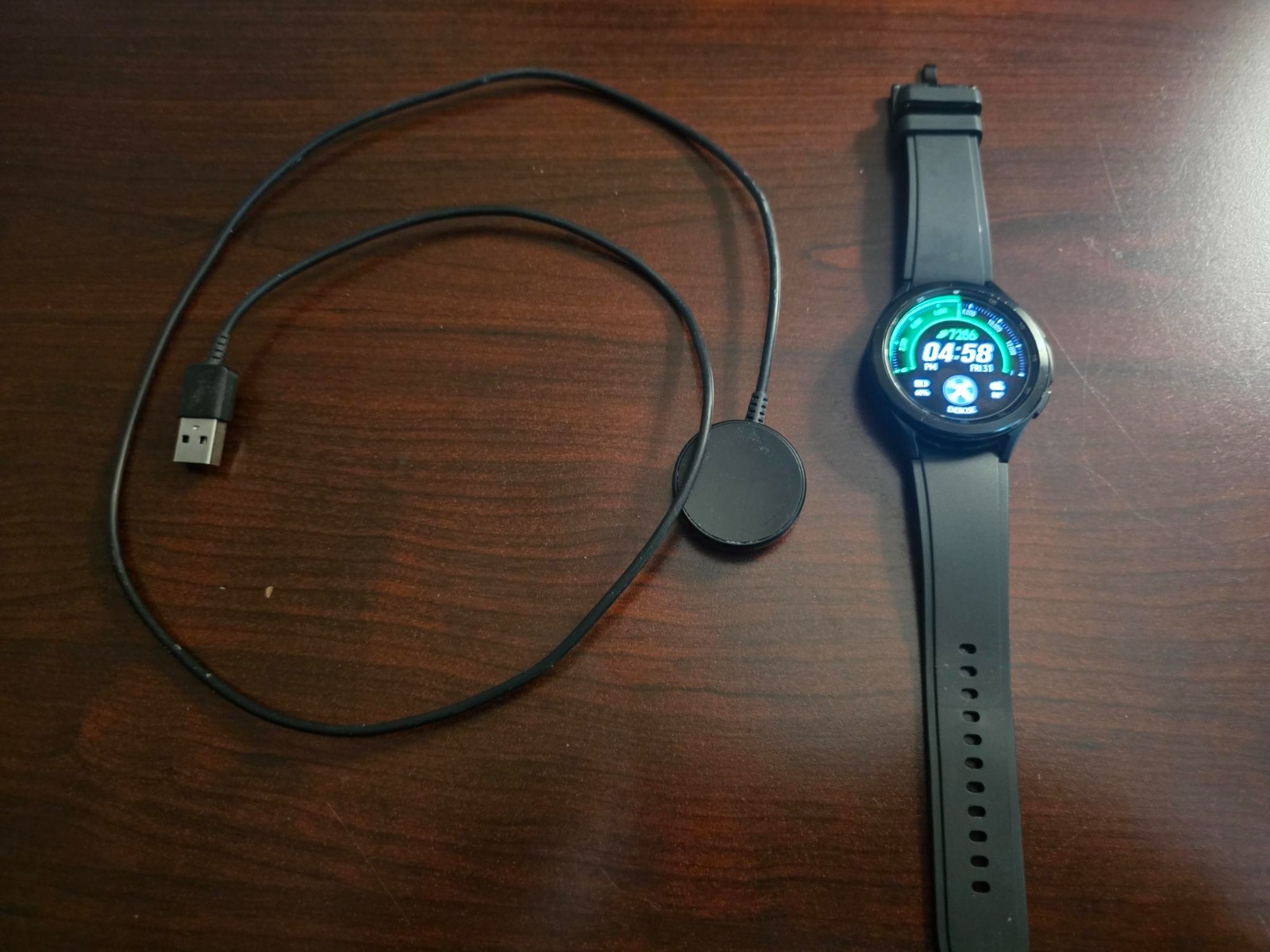 Samsung Galaxy Watch4 Classic SM-R890 46mm Stainless Steel Case with Ridge-Sport