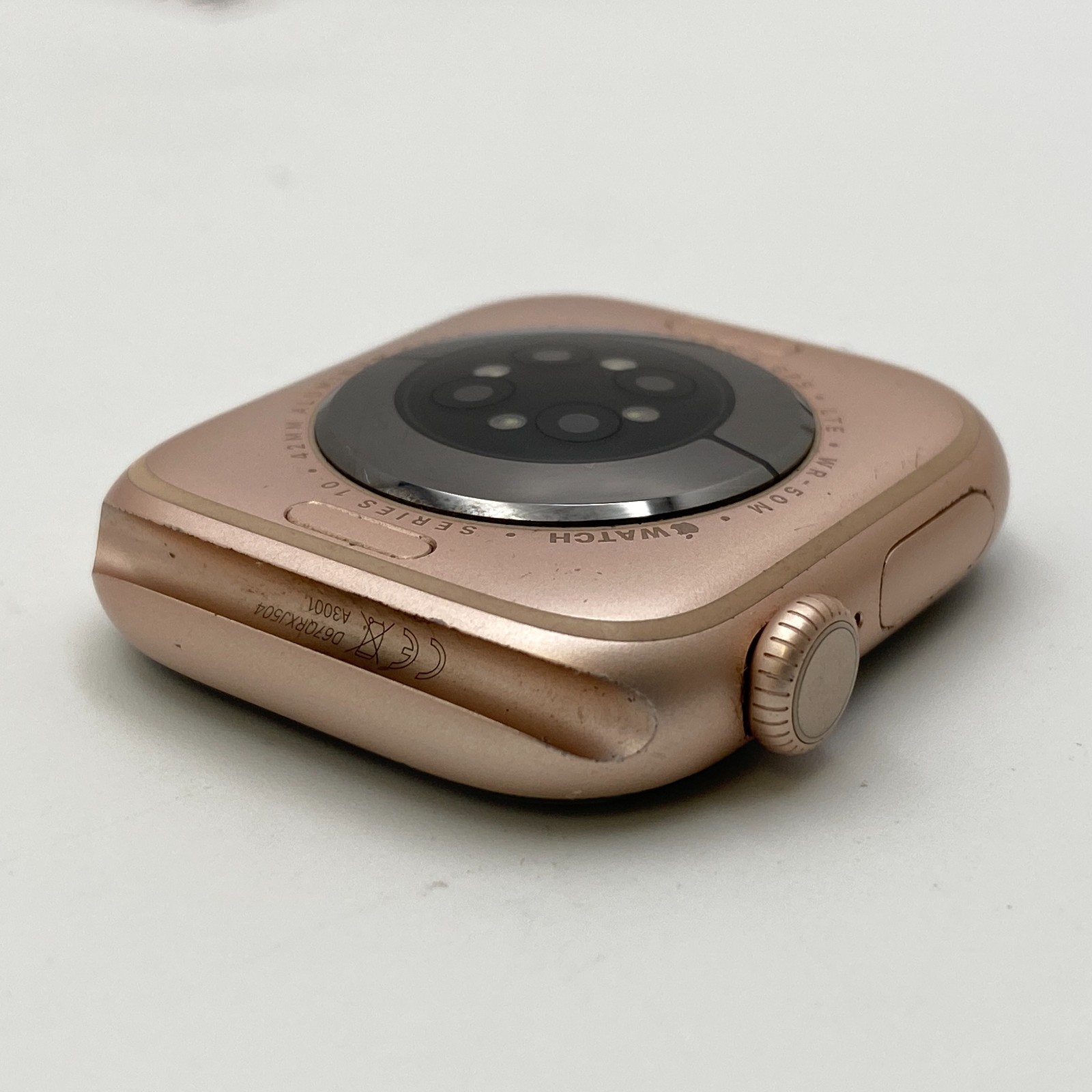 Apple Watch Series 10 – 42mm Aluminum Rose Gold Unlocked A3001 – Fair Condition