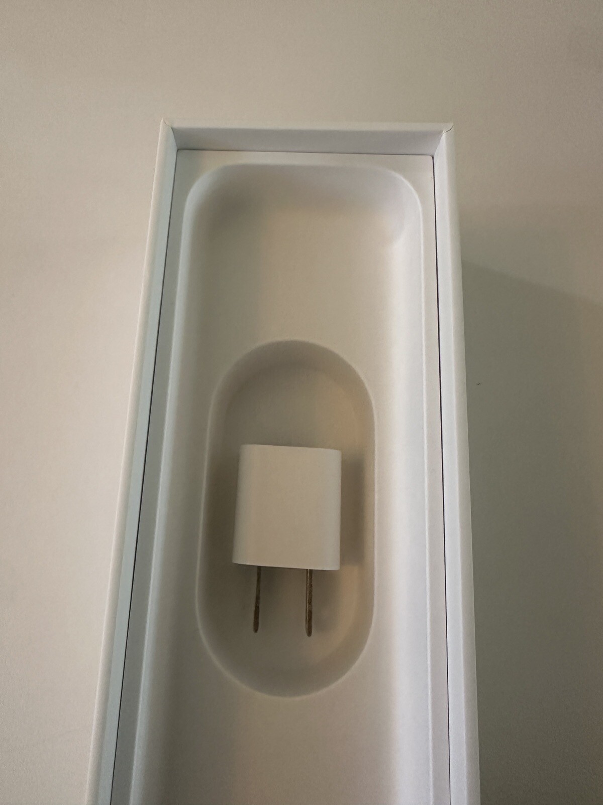 Apple Watch Series 3 42mm Space Gray Aluminum Black Sport Band Used A1859 (GPS)