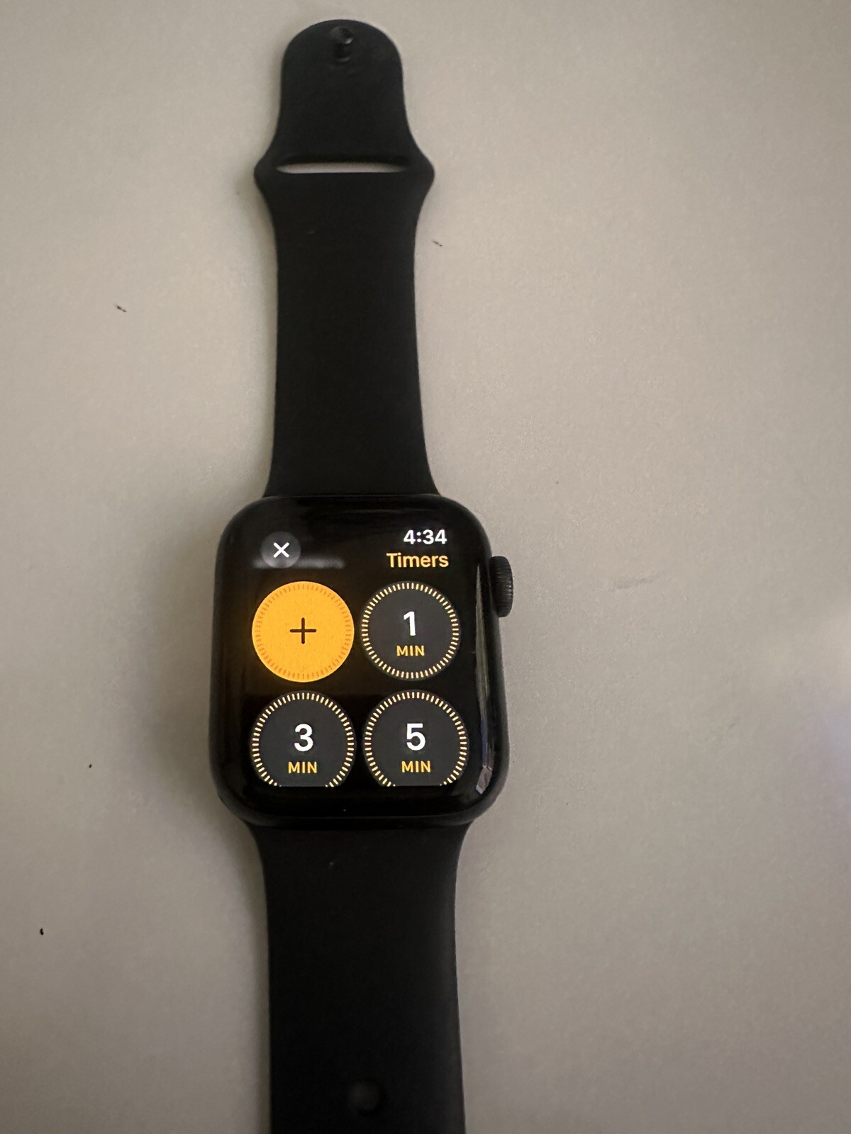 Apple Watch Series 5 40mm Gray Case with Black Silicone Band. UNLOCKED