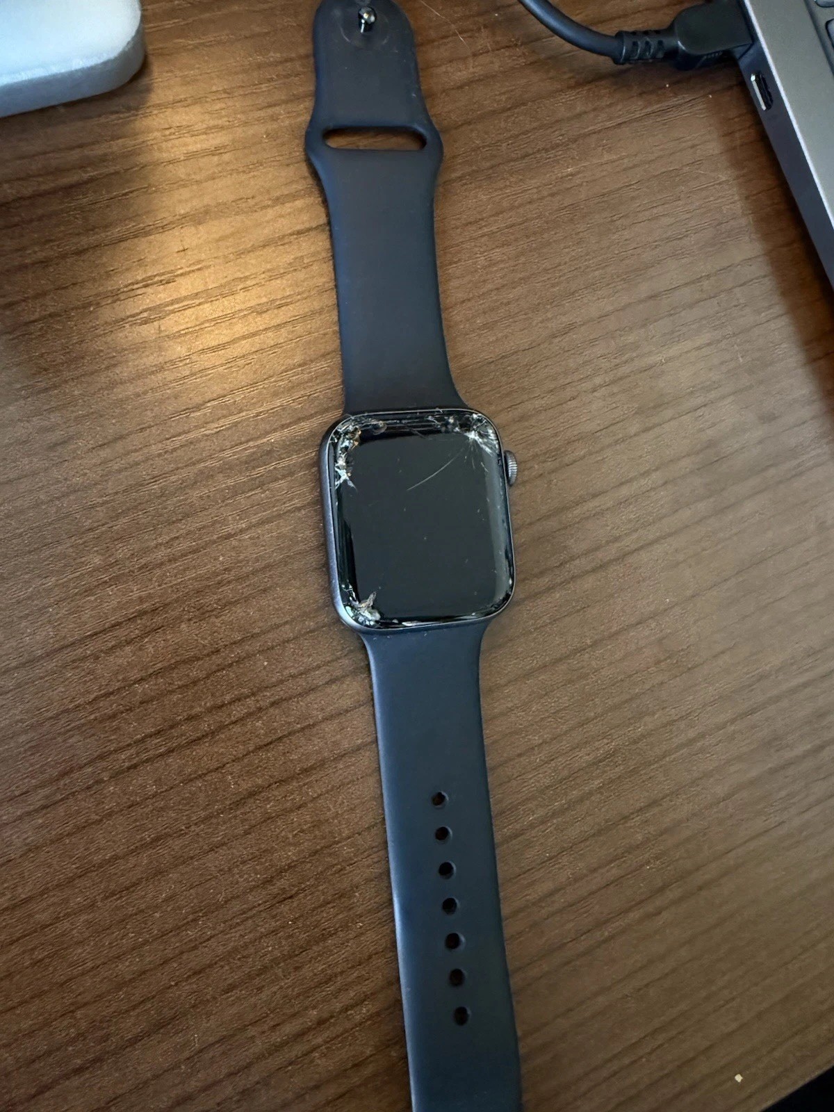 Apple Watch Series 4 44mm Space Gray Aluminum Case Black Sport Band (MTUW2LL/A)