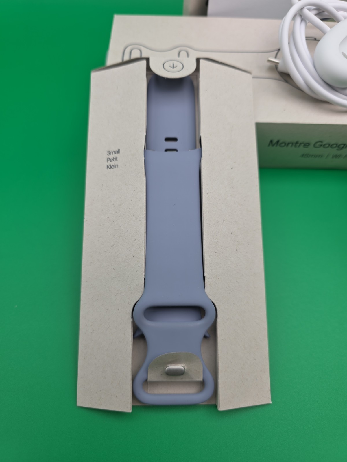 ***Google Pixel Watch 4 (45mm) Wi-Fi Moonstone Color Band