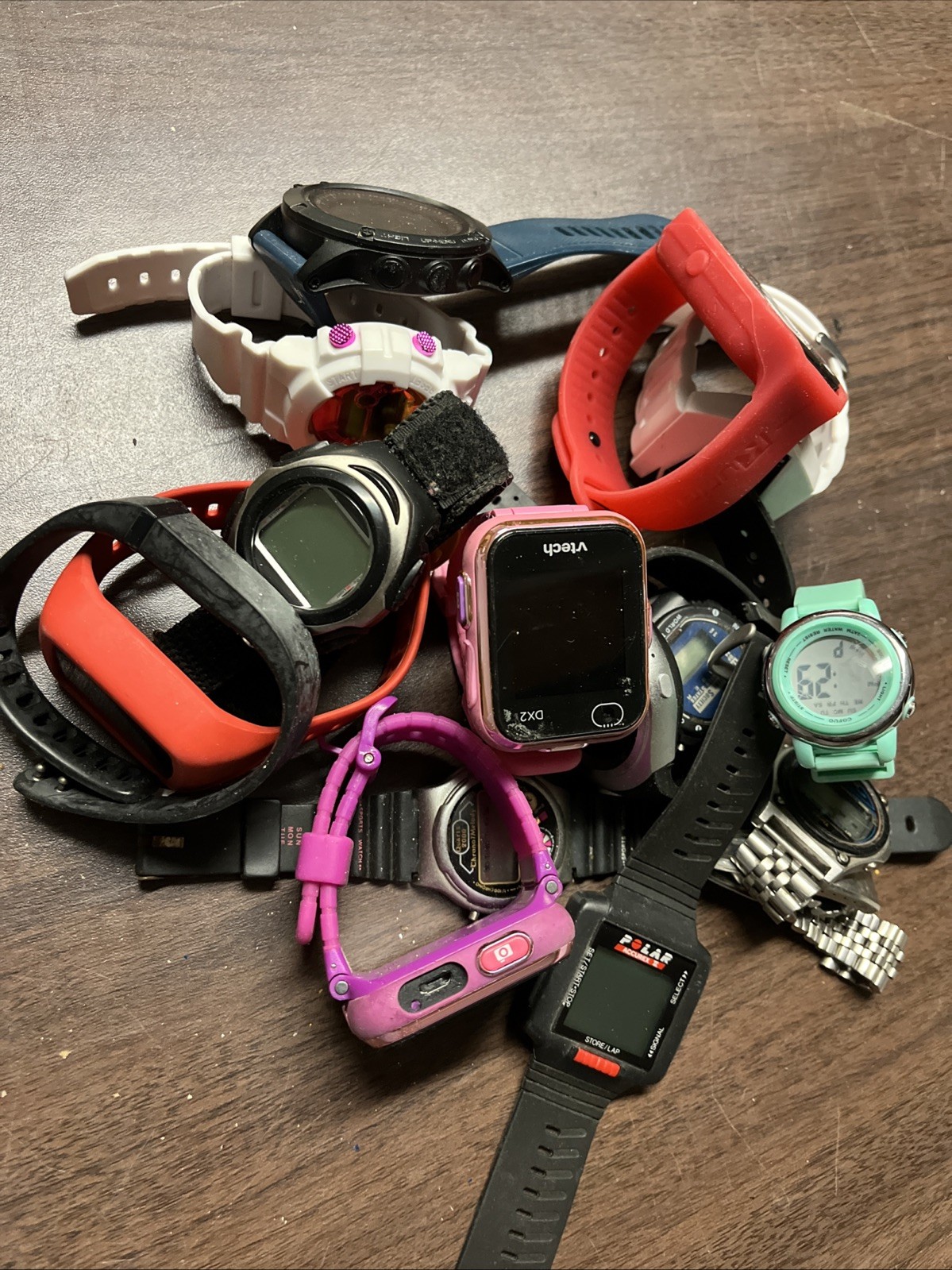 SMART / DIGITAL WATCH LOT