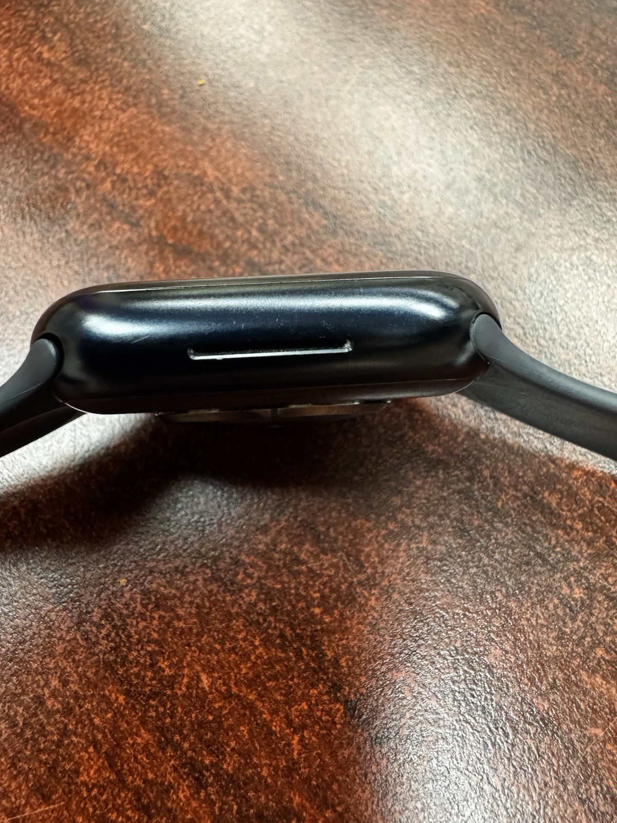 Apple Watch GPS Series 9 41mm Black Case Black Silicone Sport Band iOS