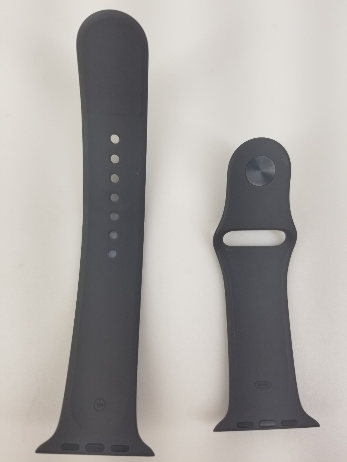 Slipcase Apple Watch 3 Space Gray black Sports Band Only 42mm