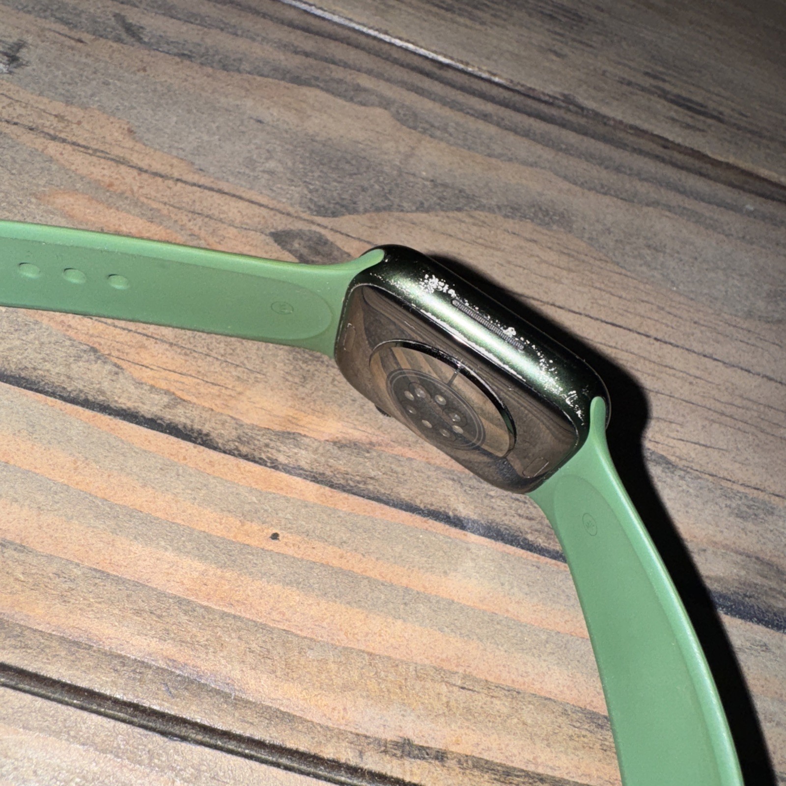Apple Watch Series 7 45mm Green Aluminum Case Clover Sport Band