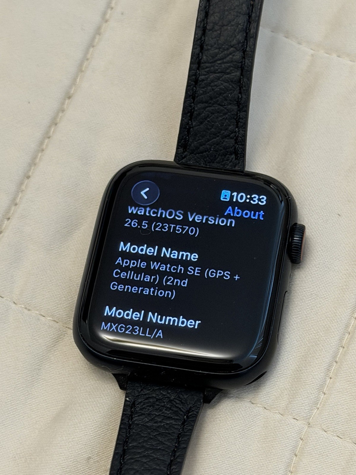 Apple Watch SE (2nd Generation) 44mm GPS Cellular Black Aluminum Smartwatch