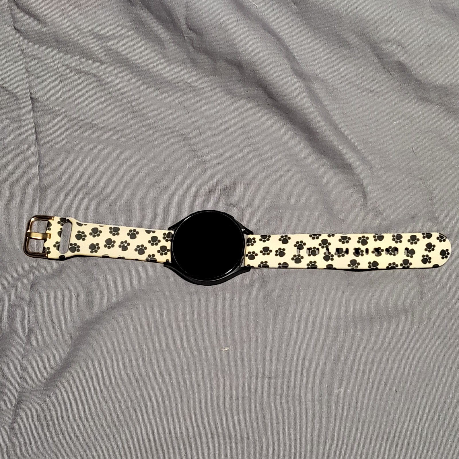 Samsung Galaxy Watch4 SM-R870 44mm Aluminum Case with Paw Print Band – Black