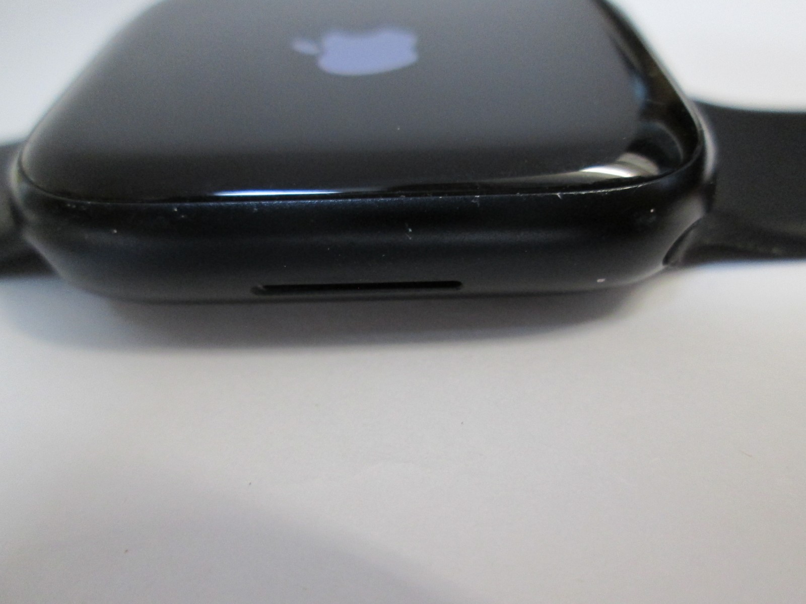 Apple Watch Series 8 45mm Midnight Aluminum Case A2774 READ FOR PARTS OR REPAIR