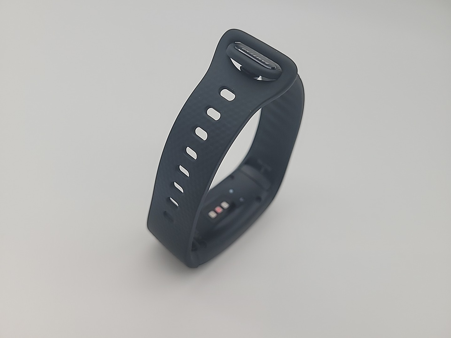 Samsung Gear Fit2 Fitness Watch + Heart Rate – Black – Large (SM-R3600DAAXAR)
