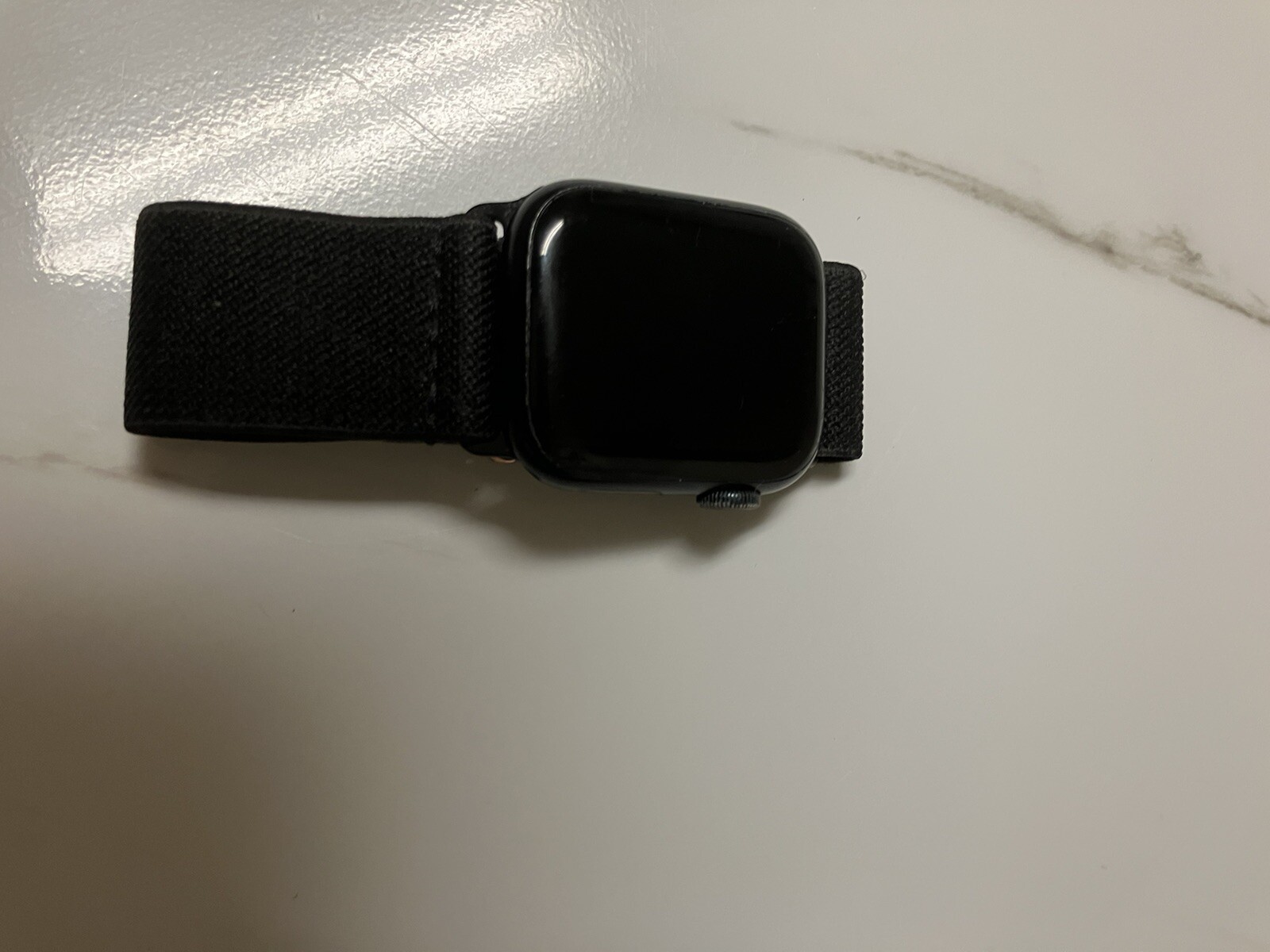 Apple Watch Series 7 41mm Midnight Aluminum Case with Midnight Band (GPS +…