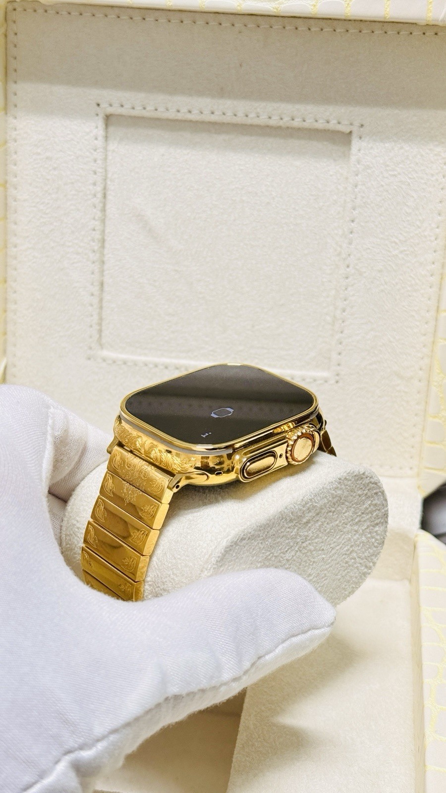 Custom 24k Gold Plated Apple Watch ULTRA 3 49mm Engraved 24k Gold Link Band