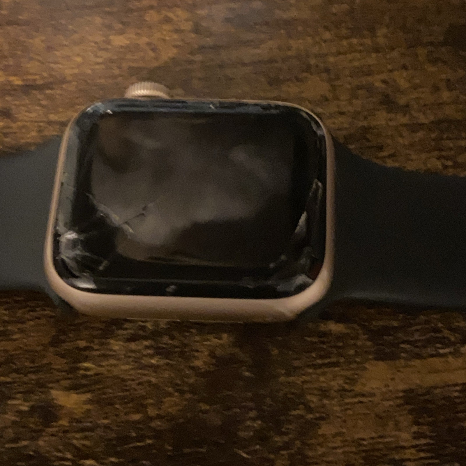 apple watch se 1st gen 40mm cellular