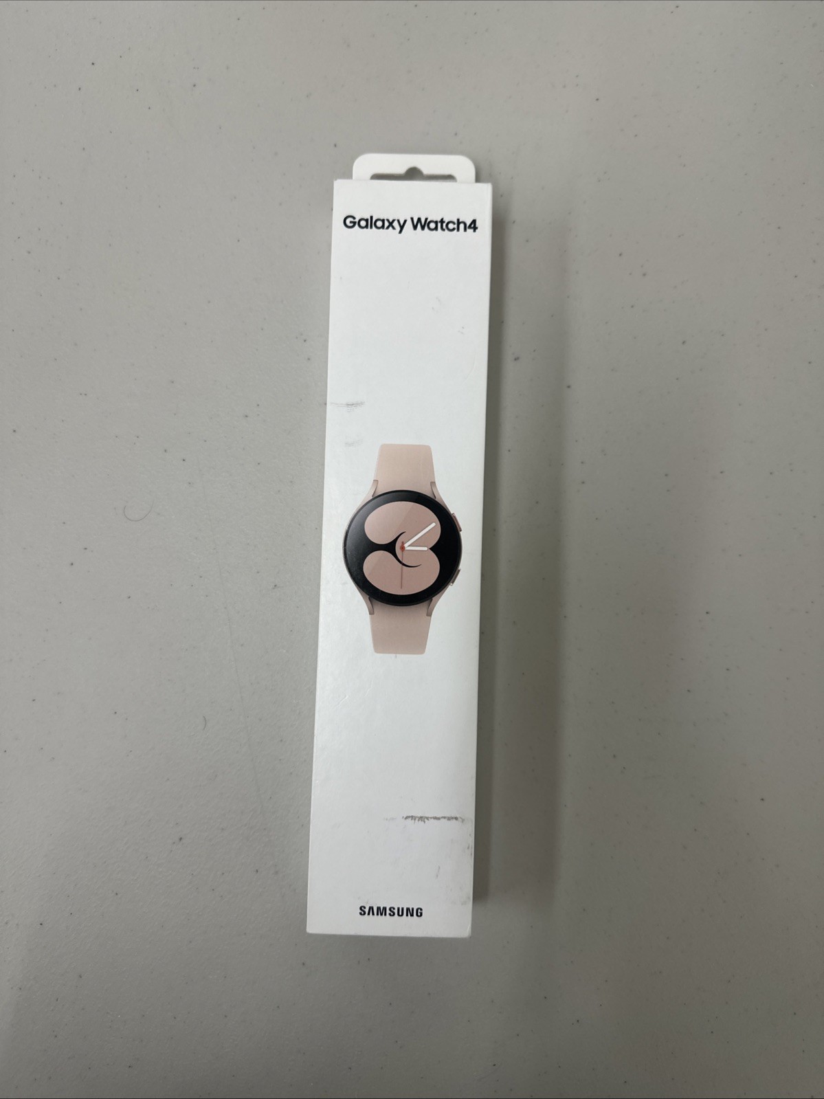 Samsung Galaxy Watch4 40mm Aluminum Case with Sport Band – Pink Gold – Wifi Only