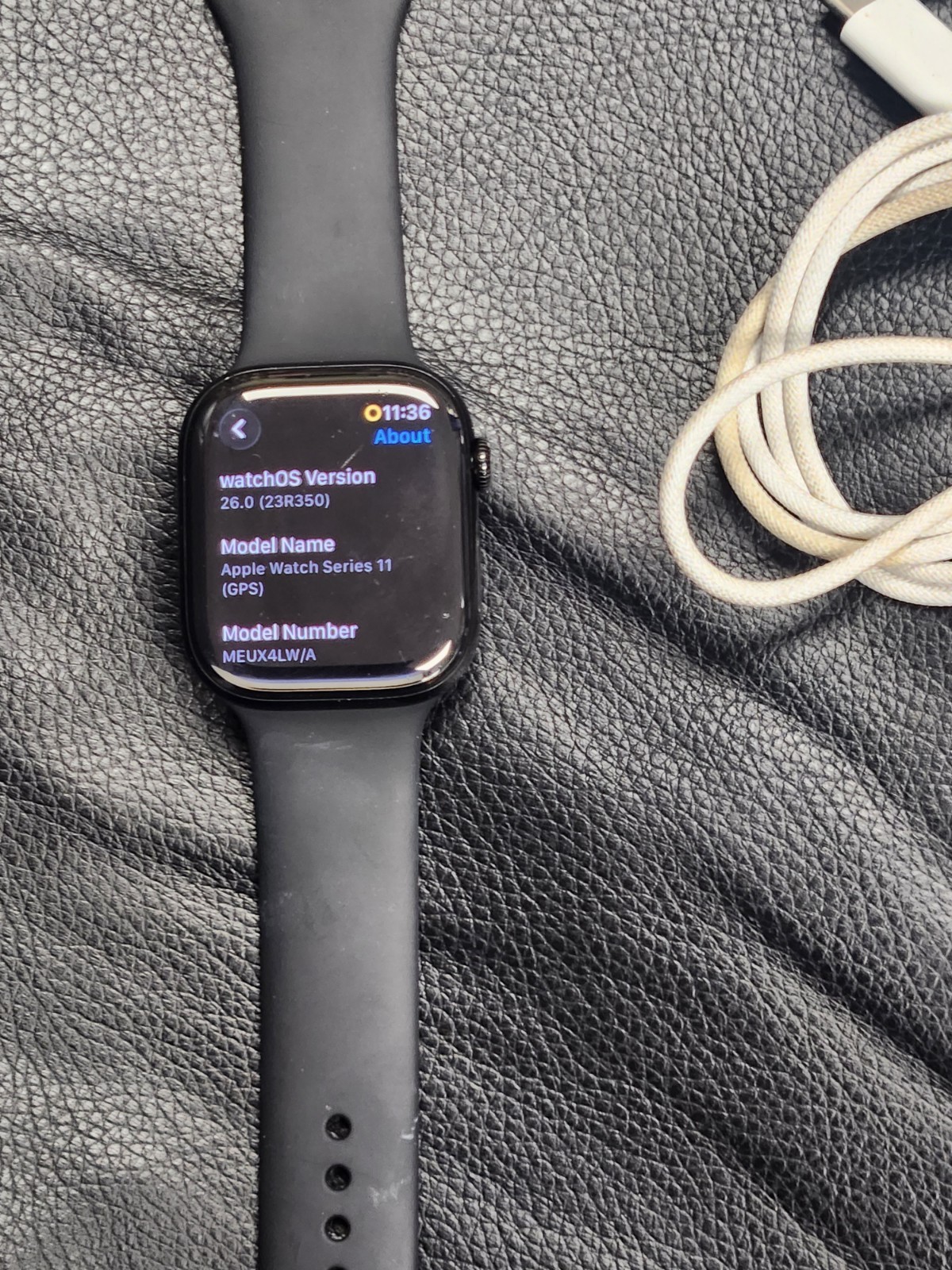 Apple Watch Series 11 46mm GPS Jet Black M/L Black Sport Band MEUX4LW/A( Good )