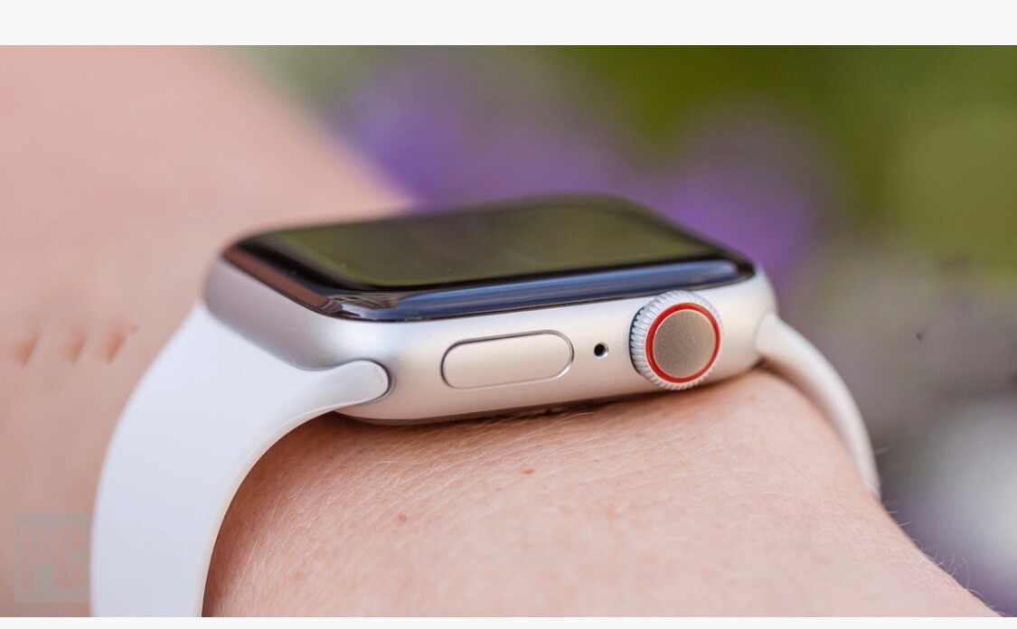 Apple Watch Series 5 MWWP2LL/A GPS & Cellular 40mm – With Free 2 Yrs warranty 